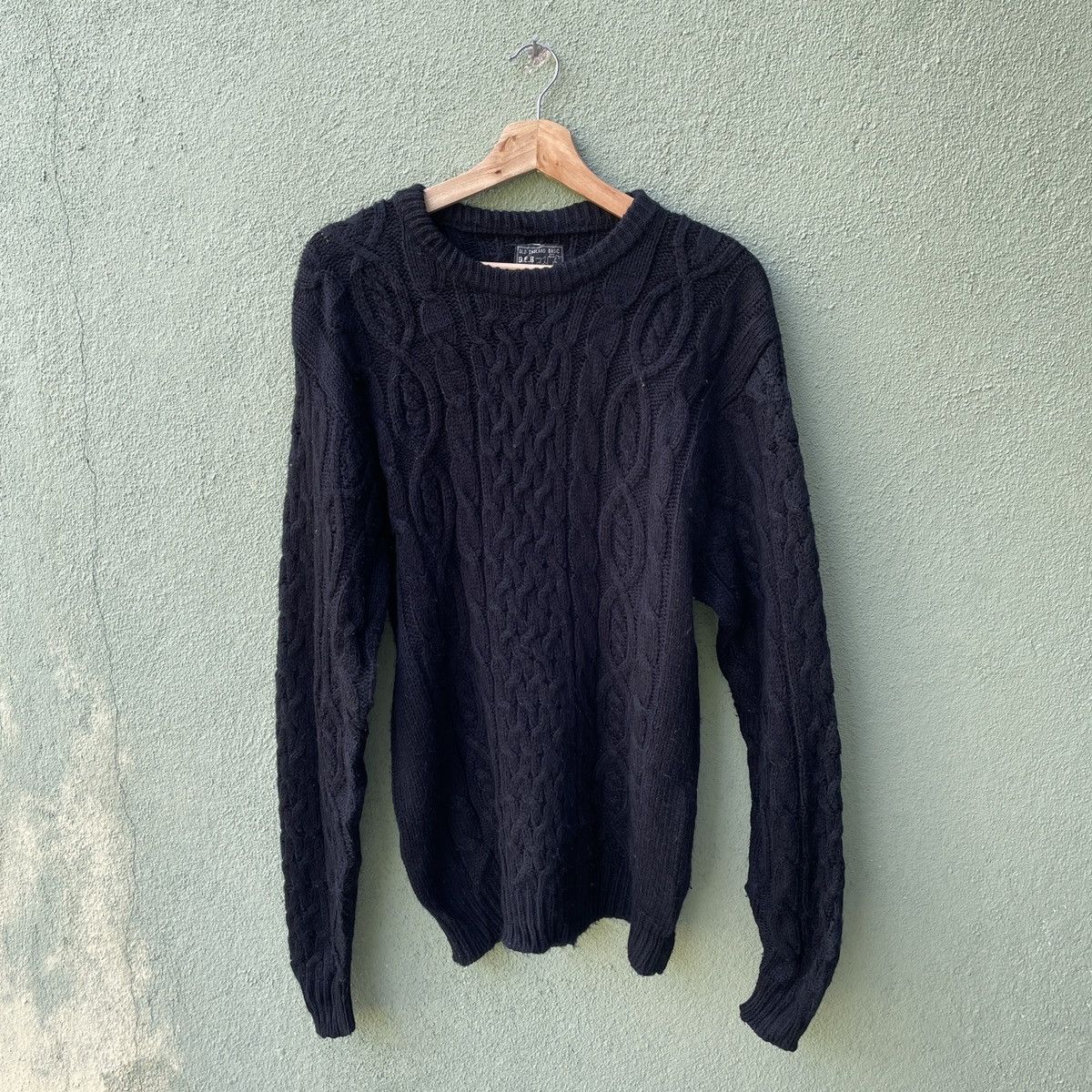 Vintage Old England Basic Black Knitwear Jumper