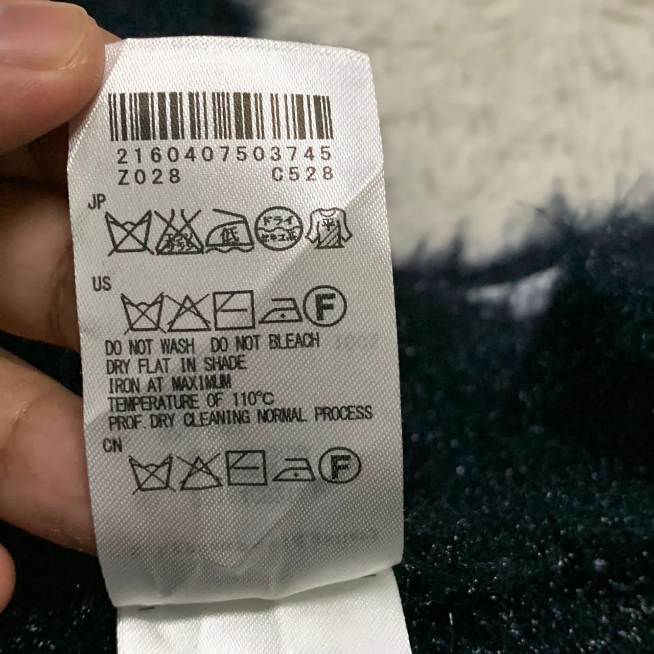 Japanese Brand E hyphen world gallery PEACE Size L / US 10 / IT 46 - 10 Thumbnail