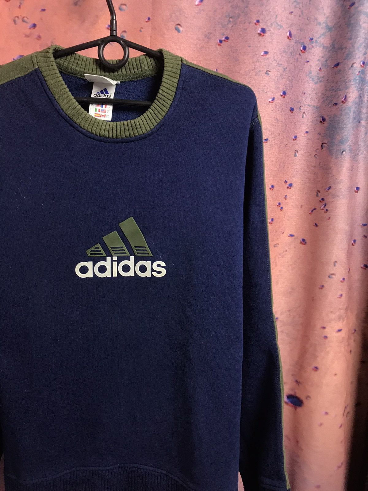 Adidas Vintage Adidas streetwear sweatshirt Size US M / EU 48-50 / 2 - 1 Thumbnail