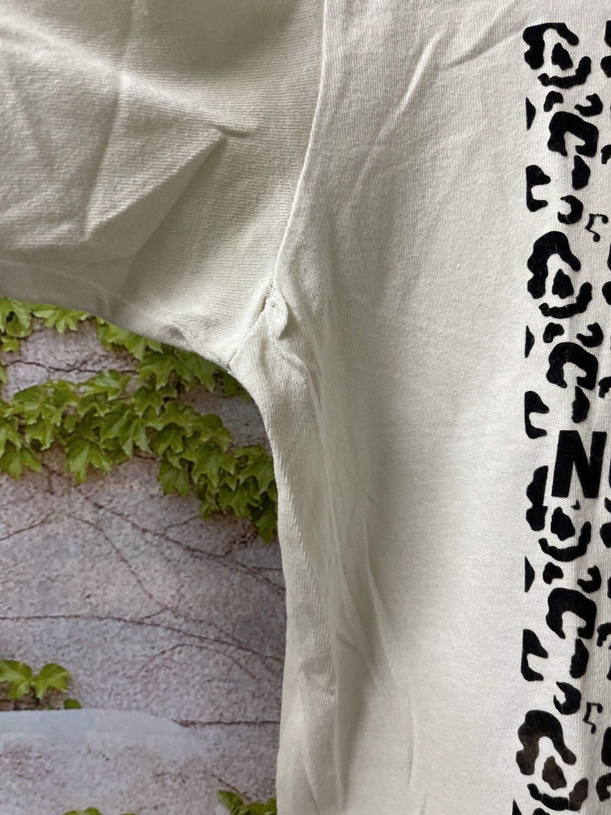Number (N)ine × Takahiromiyashita The Soloist. 🇯🇵NUMBER (N)INE LEOPARD VELVET DESIGN TEE VERY RARE Size US M / EU 48-50 / 2 - 3 Thumbnail