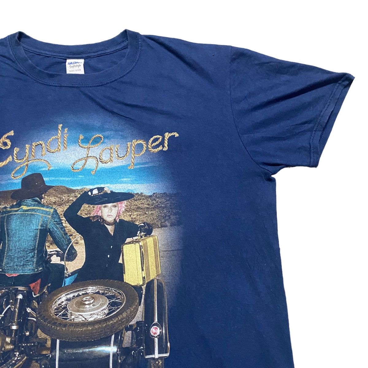 Band Tees Vintage Cyndi Lauper Shirt Size US XL / EU 56 / 4 - 4 Thumbnail