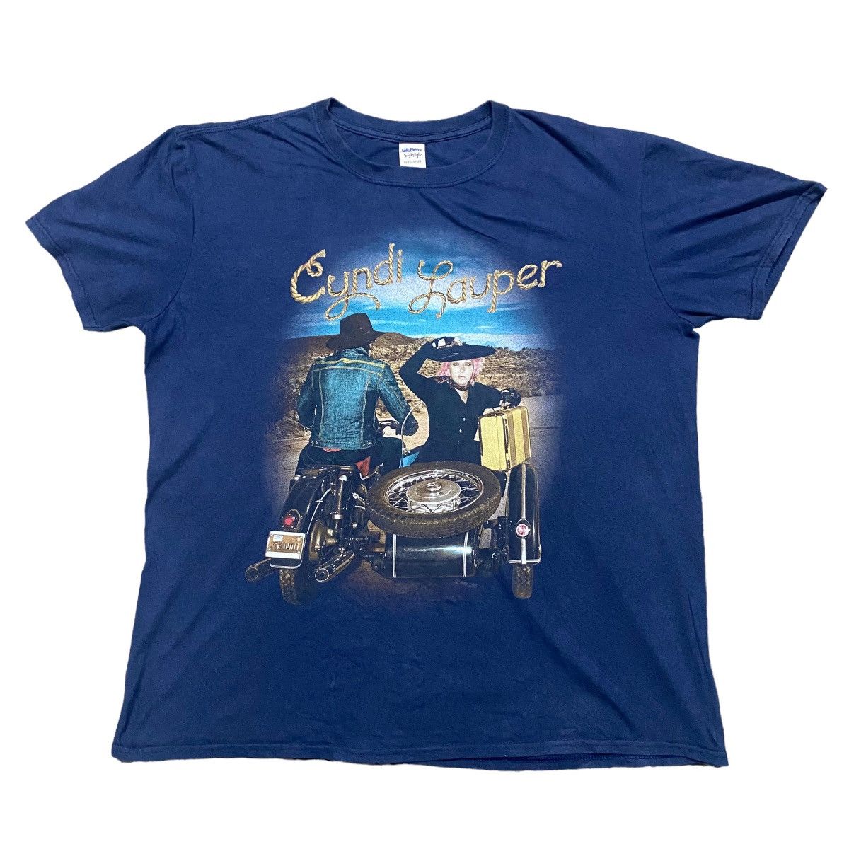 Band Tees Vintage Cyndi Lauper Shirt Size US XL / EU 56 / 4 - 1 Thumbnail