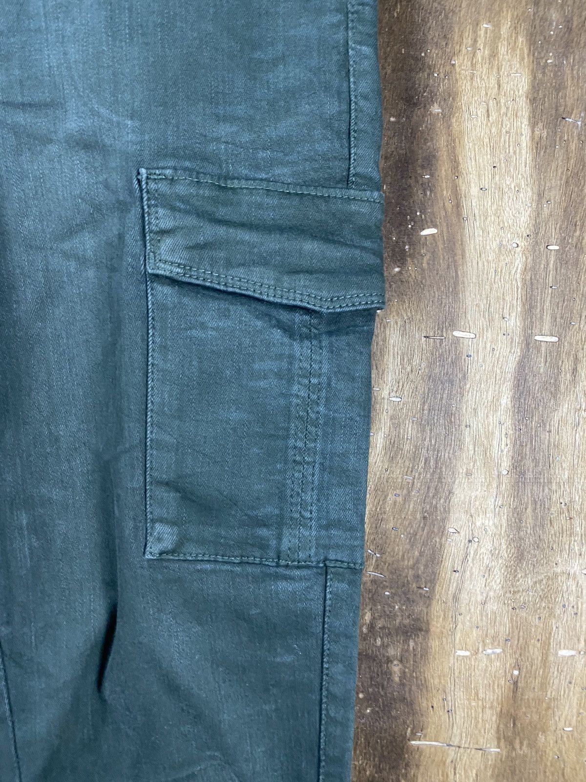Uniqlo DLL Uniqlo skinny multi pocket tactical Cargo Pants #2612 Size 24" / US 00 / IT 34 - 6 Thumbnail