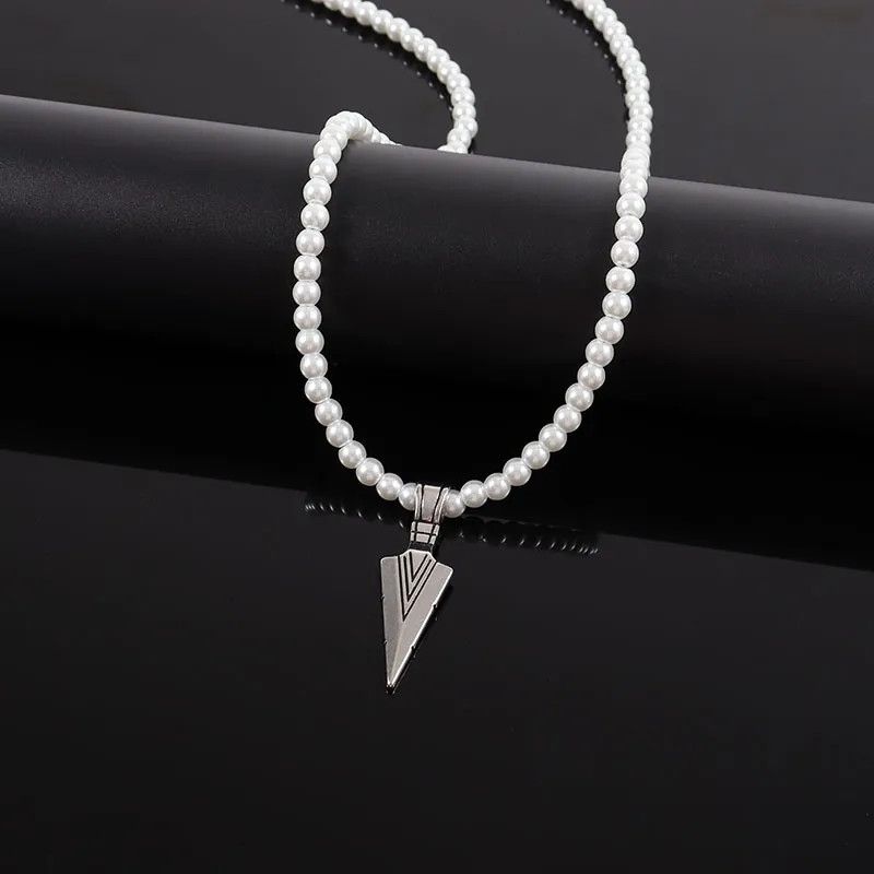 Jewelry Arrow Pendant Necklace Size ONE SIZE - 1 Thumbnail