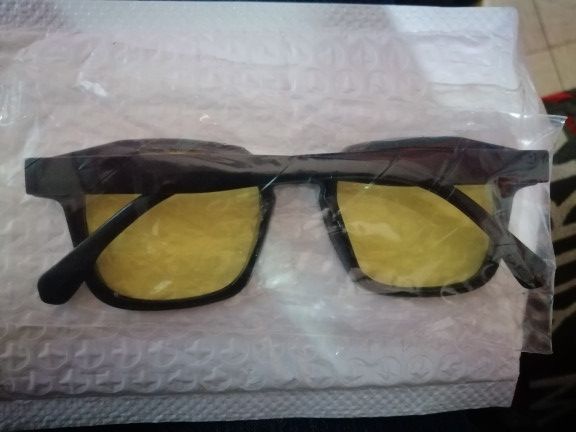 Electric Visual Yellow Lense Black Frame Sunglasses Size ONE SIZE - 4 Thumbnail