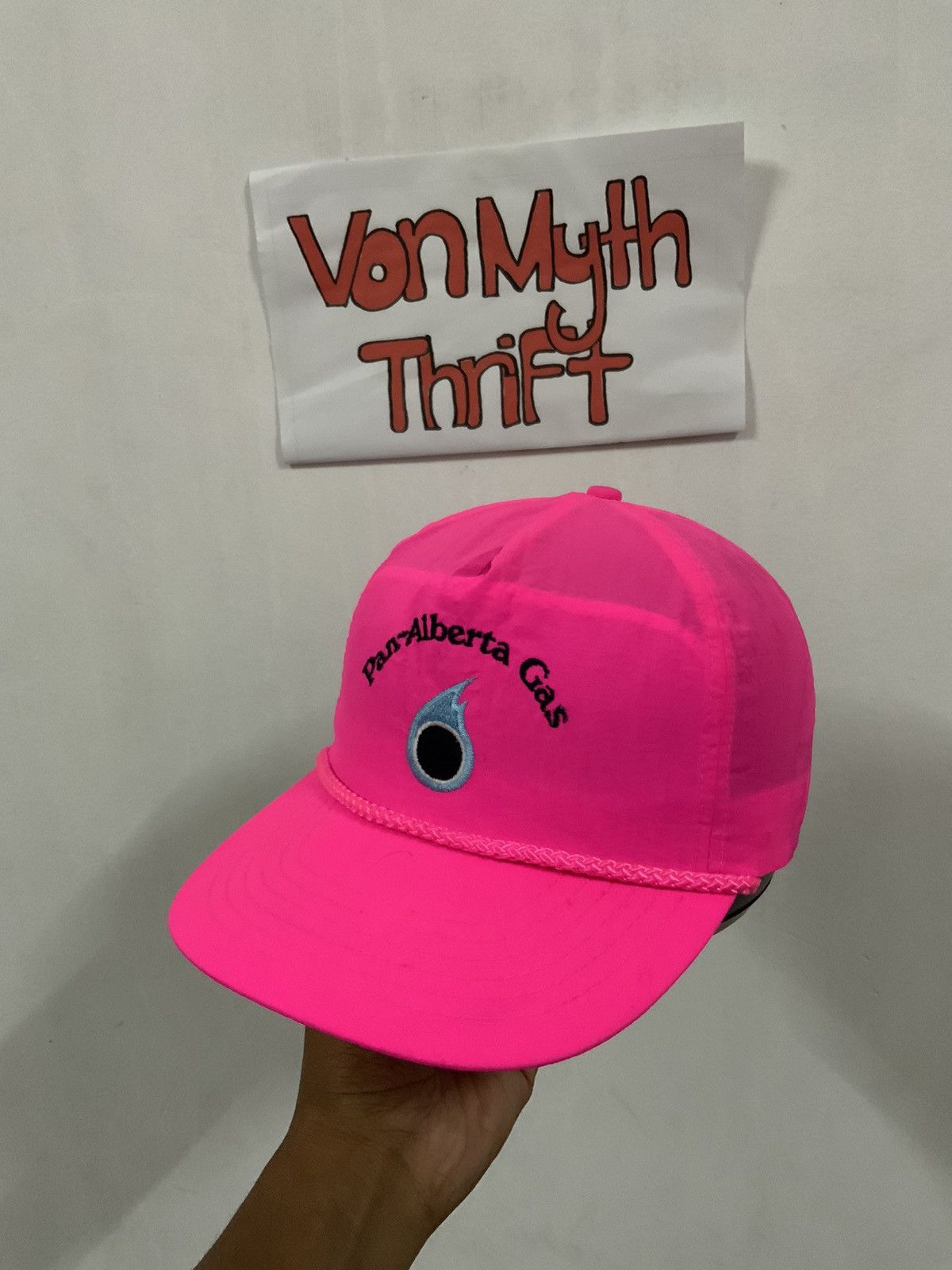 Seditionaries Vintage Pan-Alberta Gas Nylon Pink Hat Size ONE SIZE - 1 Thumbnail