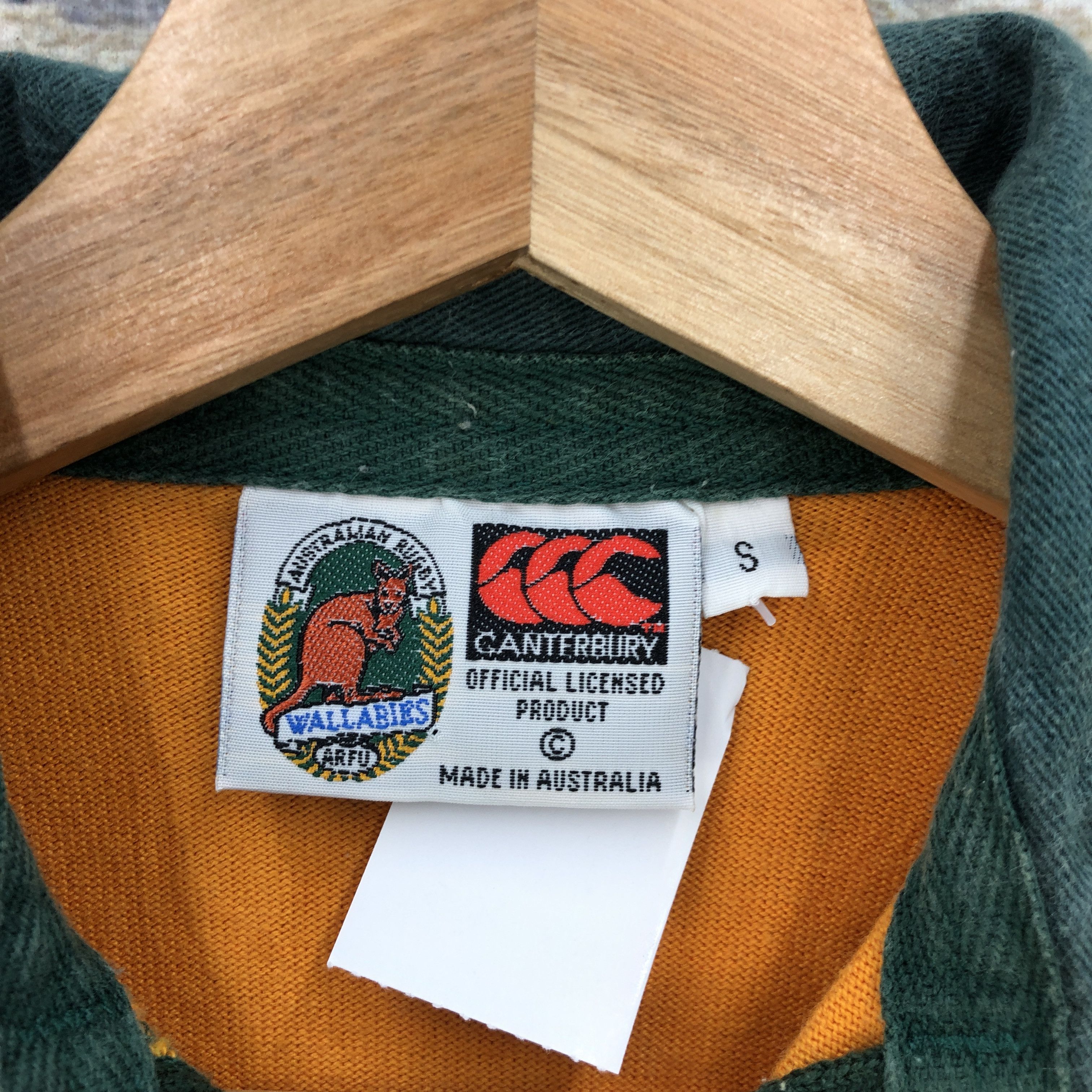 Canterbury of New Zealand × Vintage Canterbury T Shirt Wallabies Rugby Union Australia Tees Size US S / EU 44-46 / 1 - 8 Thumbnail