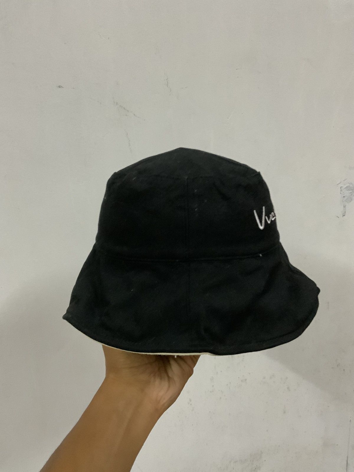 Japanese Brand Vvo Sunshine Spellout Bucket Hat Size ONE SIZE - 5 Thumbnail