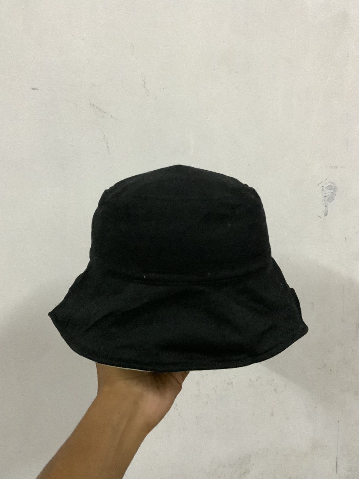 Japanese Brand Vvo Sunshine Spellout Bucket Hat Size ONE SIZE - 4 Thumbnail