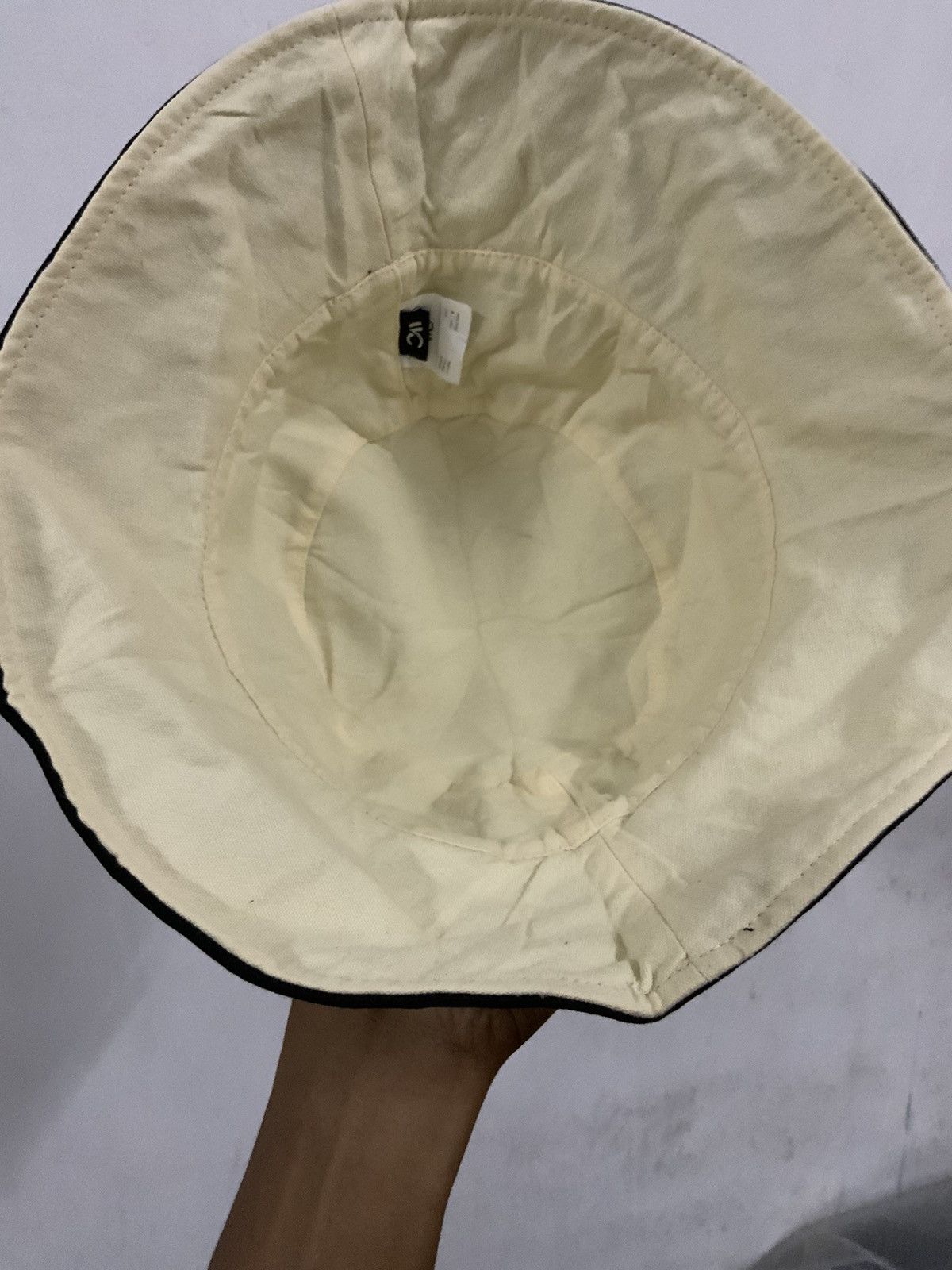 Japanese Brand Vvo Sunshine Spellout Bucket Hat Size ONE SIZE - 9 Thumbnail