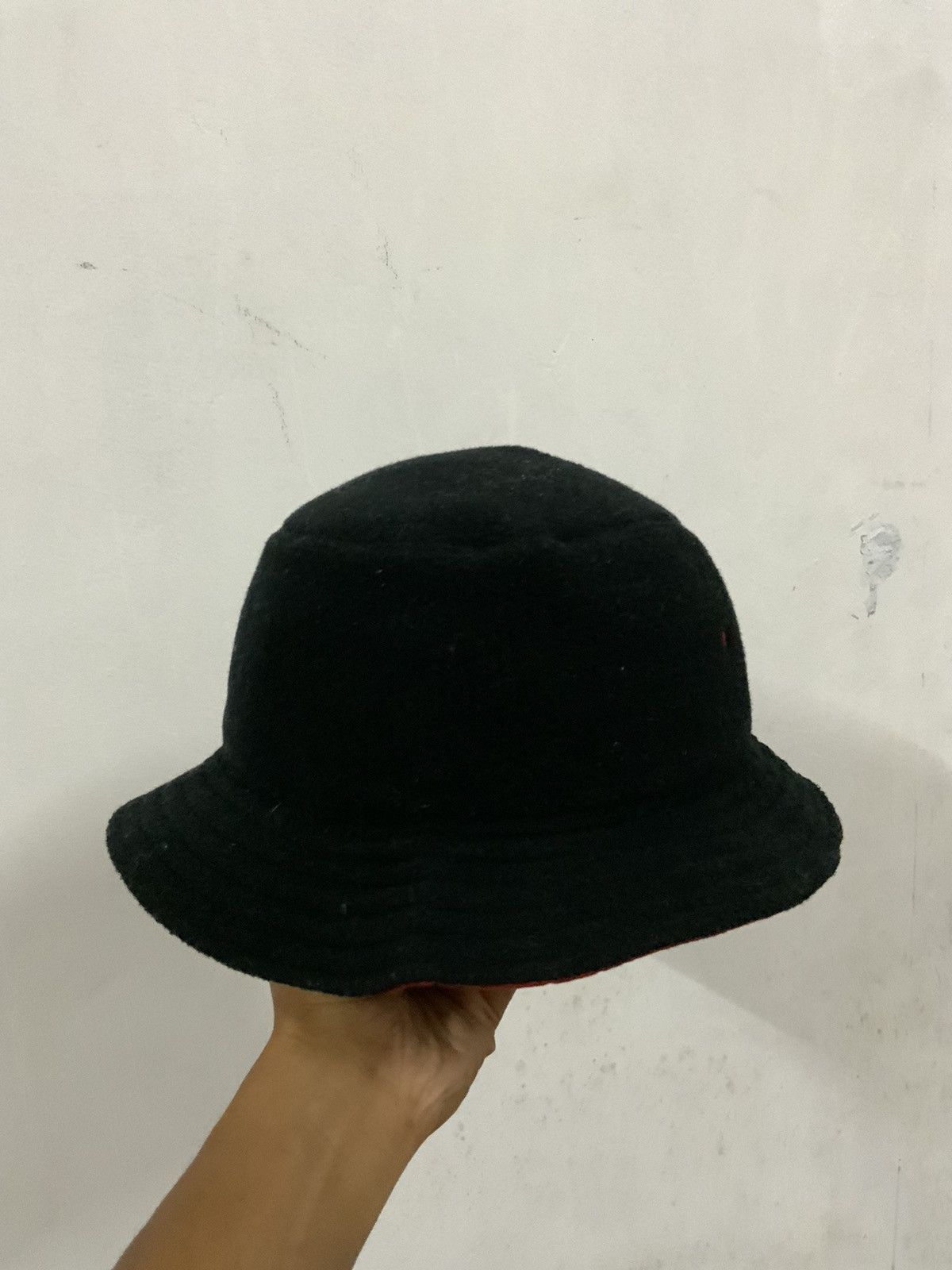 If Six Was Nine Modern Amusement Issue Reversible Fur Bucket Hat Size ONE SIZE - 4 Thumbnail