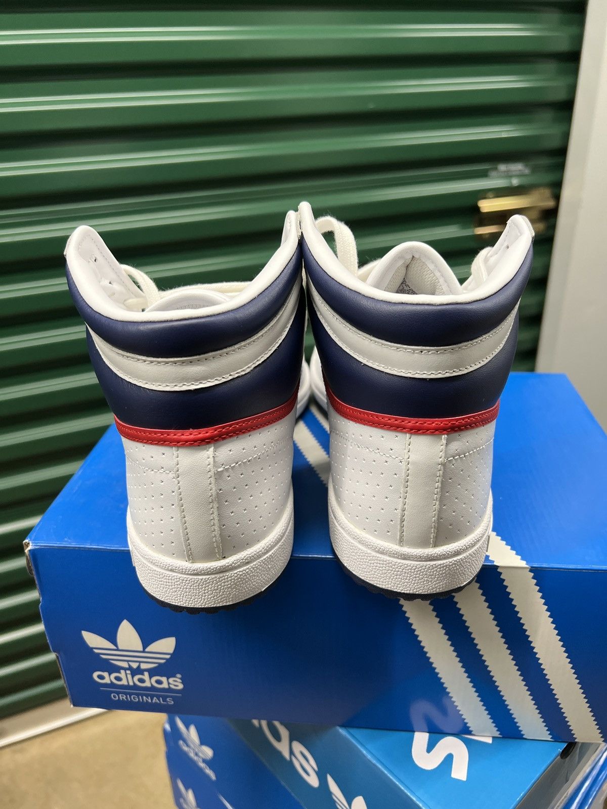 Adidas New Adidas Top 10 men size 9.5 Size US 9.5 / EU 42-43 - 6 Thumbnail