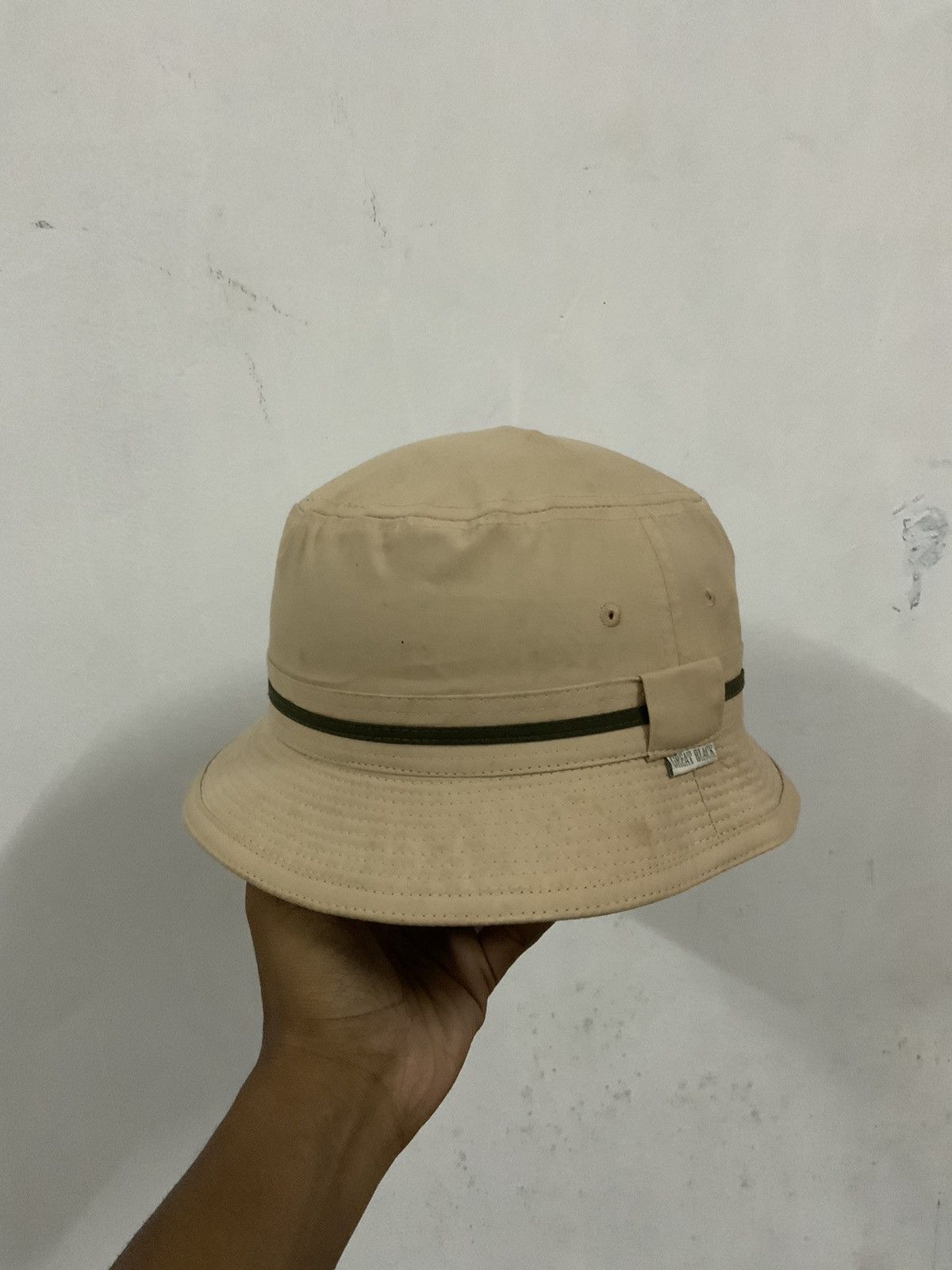 Japanese Brand Great Black Small Tag Bucket Hat Size ONE SIZE - 1 Thumbnail