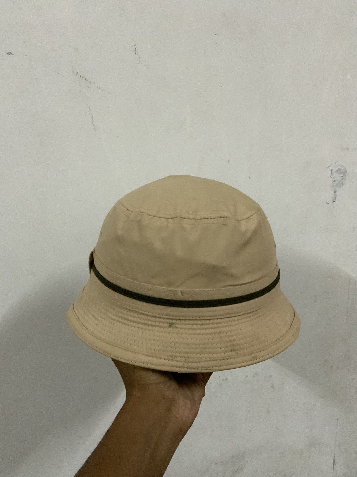 Japanese Brand Great Black Small Tag Bucket Hat Size ONE SIZE - 3 Thumbnail