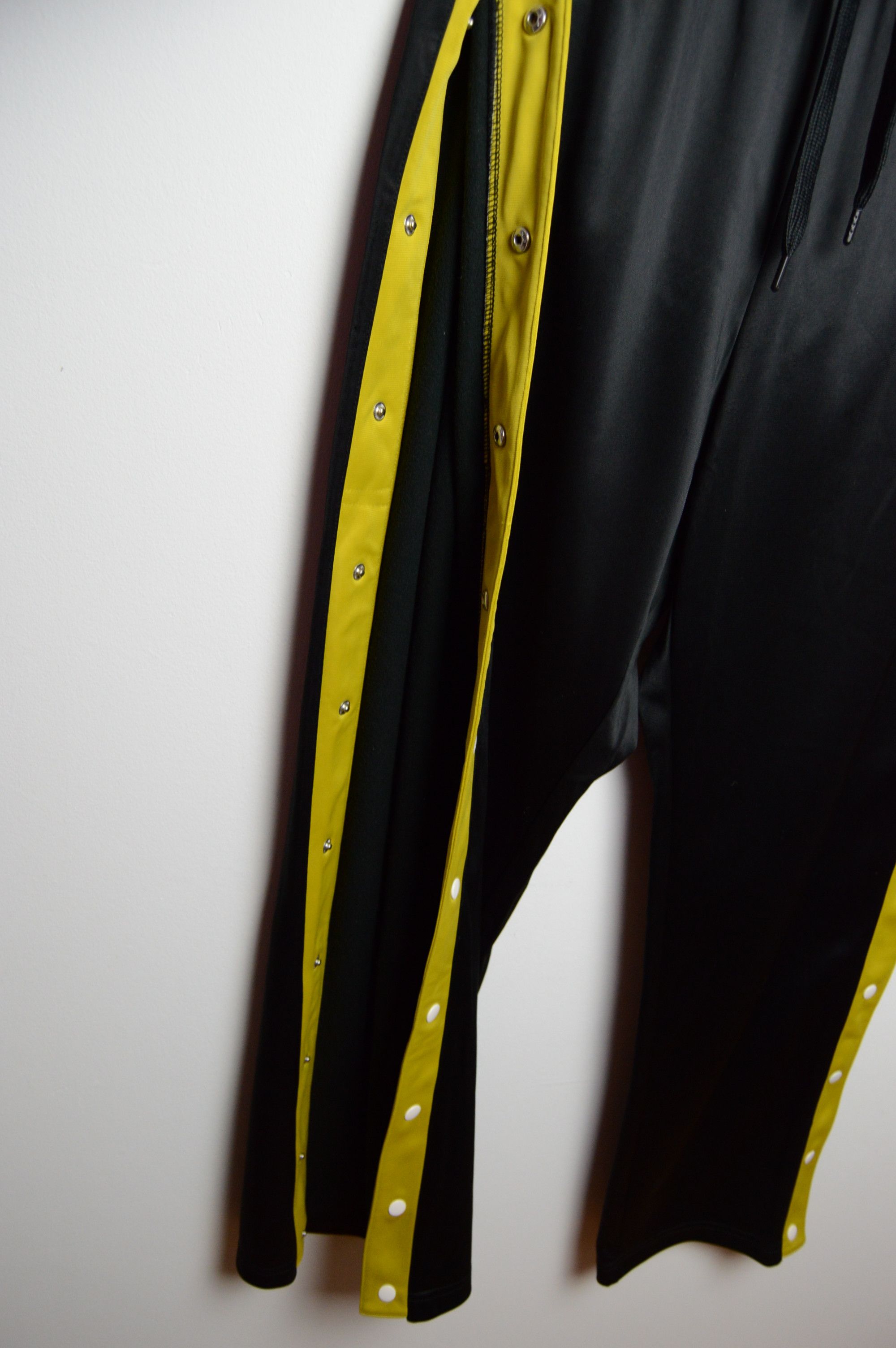 H&M H&M x ACE TEE Snap Track Pants Size US 33 - 7 Thumbnail