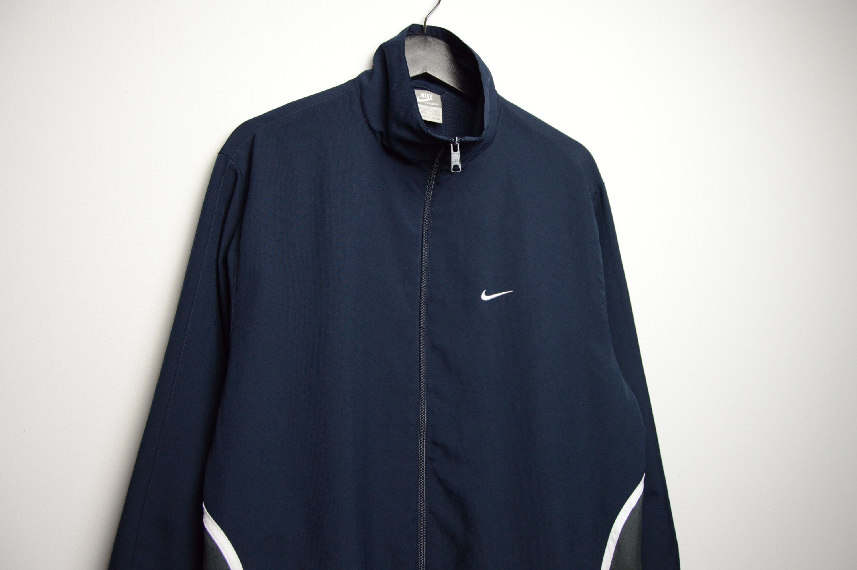 Nike nike y2k swoosh jacket Size US L / EU 52-54 / 3 - 3 Thumbnail