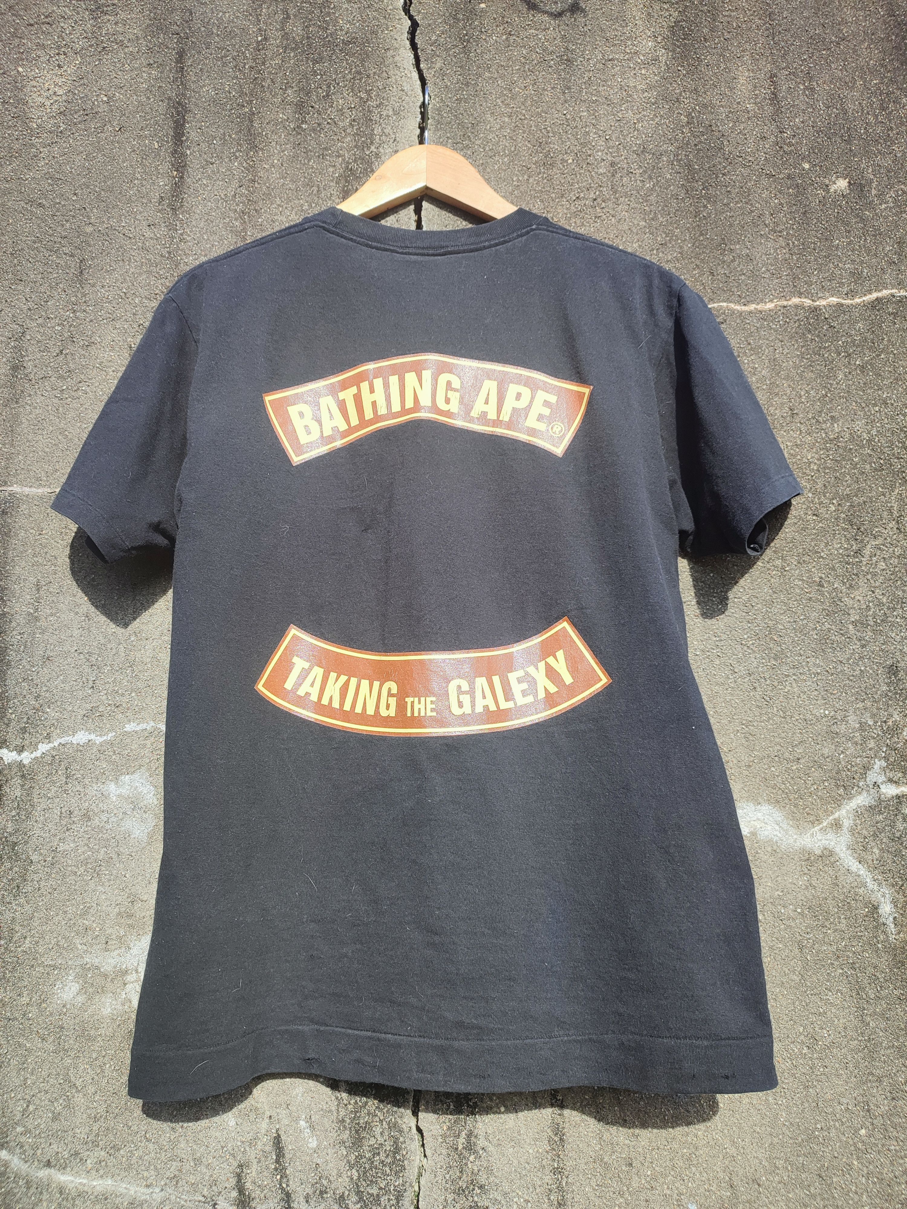 Bape × Vintage Taking The Galaxy Tee Size US M / EU 48-50 / 2 - 2 Thumbnail