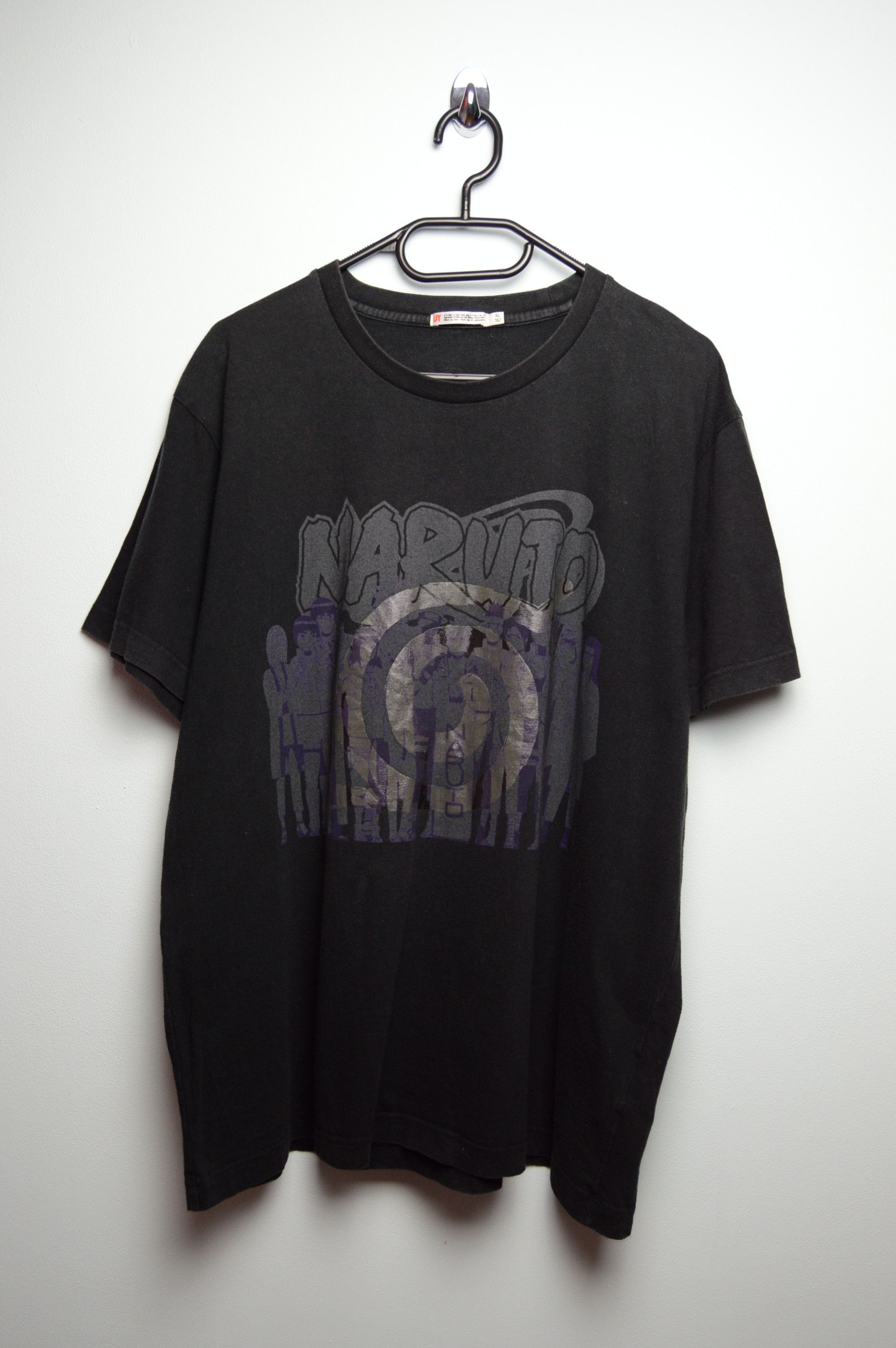 Japanese Brand naruto uniqlo t shirt Size US XL / EU 56 / 4 - 1 Thumbnail