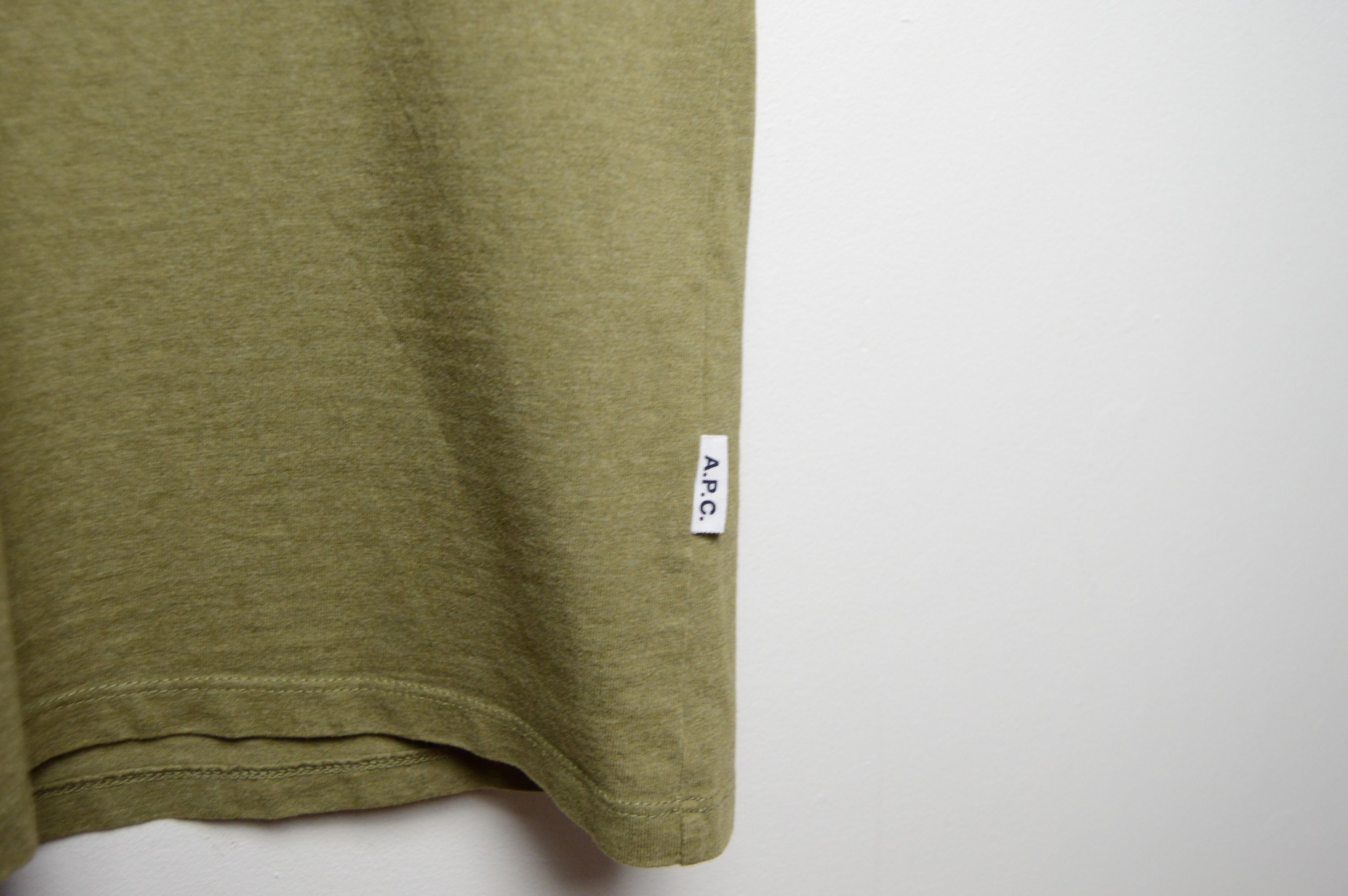 A.P.C. APC khaki t shirt a.p.c. Size US M / EU 48-50 / 2 - 4 Thumbnail
