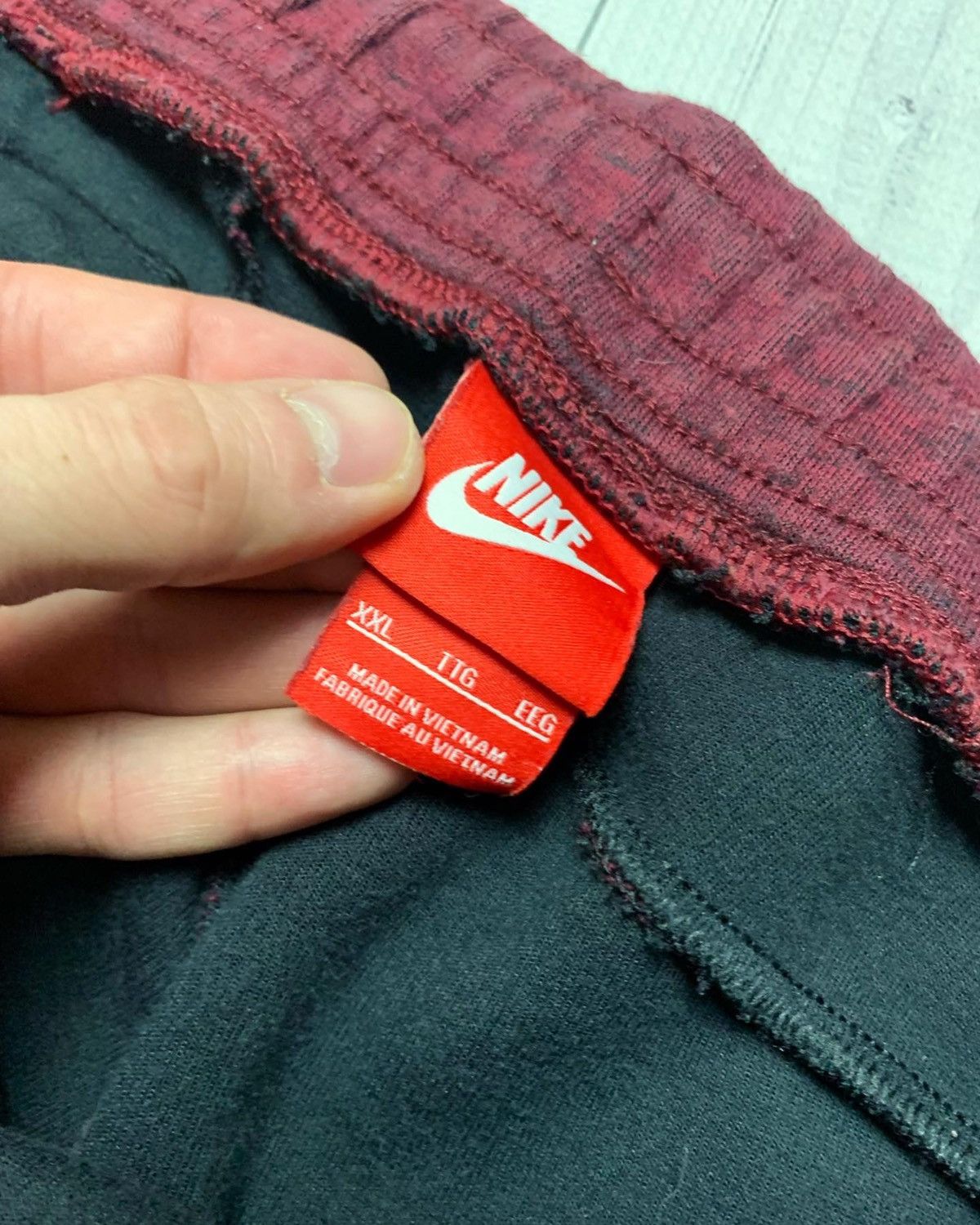 Nike Nike tech fleece joggers red size XL / XXL Size US 36 / EU 52 - 4 Thumbnail