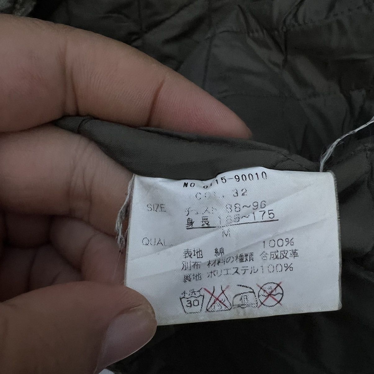 Japanese Brand VINTAGE BEAR SURVIVAL JACKET LEATHER MULTI POCKET Size US M / EU 48-50 / 2 - 16 Thumbnail