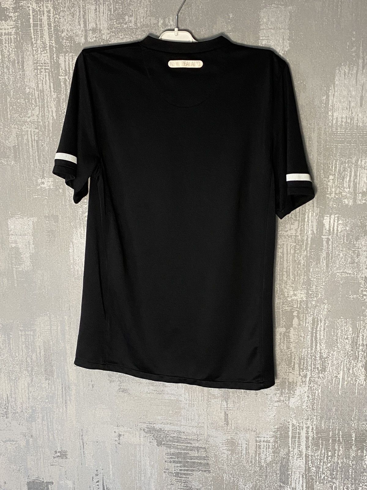 Nike 2010 2012 Vintage New Zealand Nike Soccer Jersey Size US S / EU 44-46 / 1 - 2 Thumbnail
