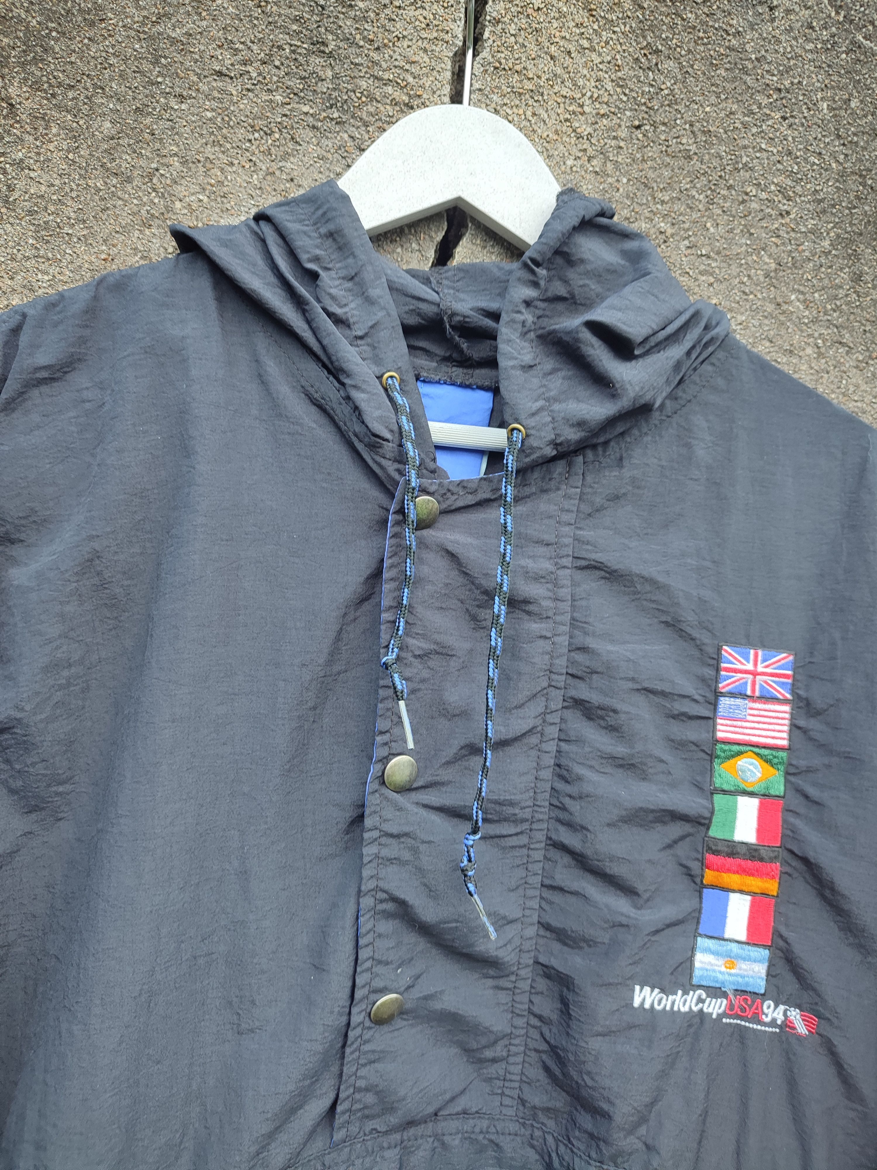 Vintage Vintage USA ’94 World Cup Windbreaker by The Game (Medium) Size US L / EU 52-54 / 3 - 7 Thumbnail