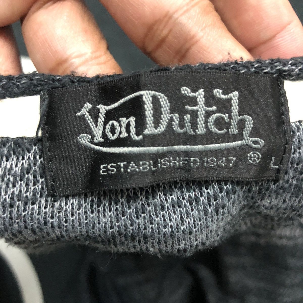 Seditionaries Vtg Von Dutch Embroidery Big Logo Long Sleeve Tee Knitwear Size US S / EU 44-46 / 1 - 10 Thumbnail