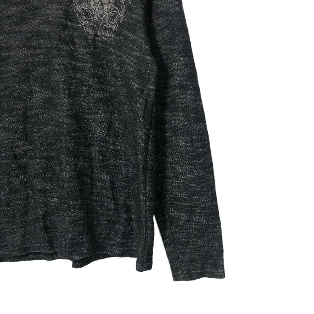 Seditionaries Vtg Von Dutch Embroidery Big Logo Long Sleeve Tee Knitwear Size US S / EU 44-46 / 1 - 3 Thumbnail