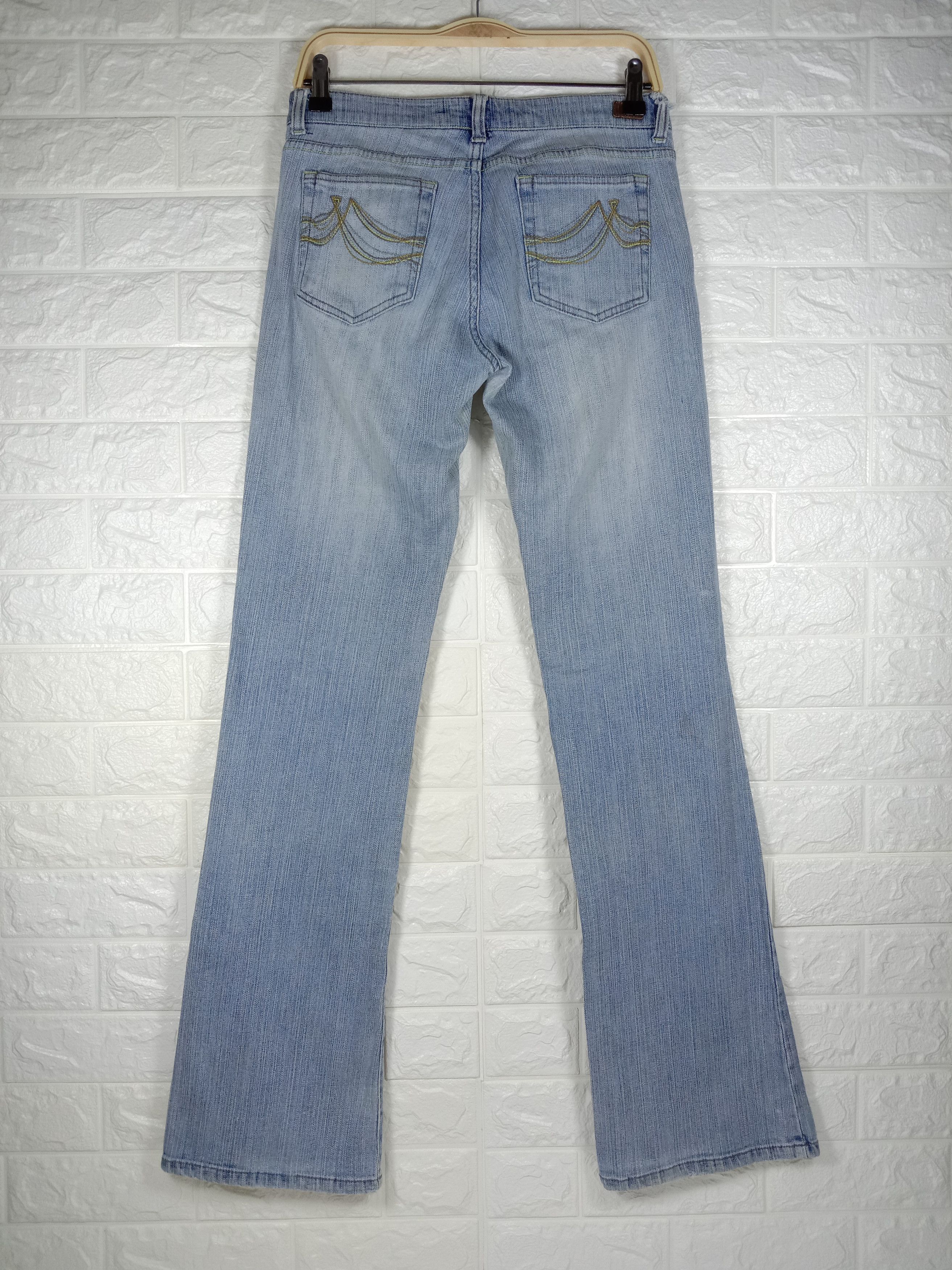 DKNY Flare Jeans Vintage DKNY Light Wash Boot Cut Denim Size 30" / US 8 / IT 44 - 5 Thumbnail