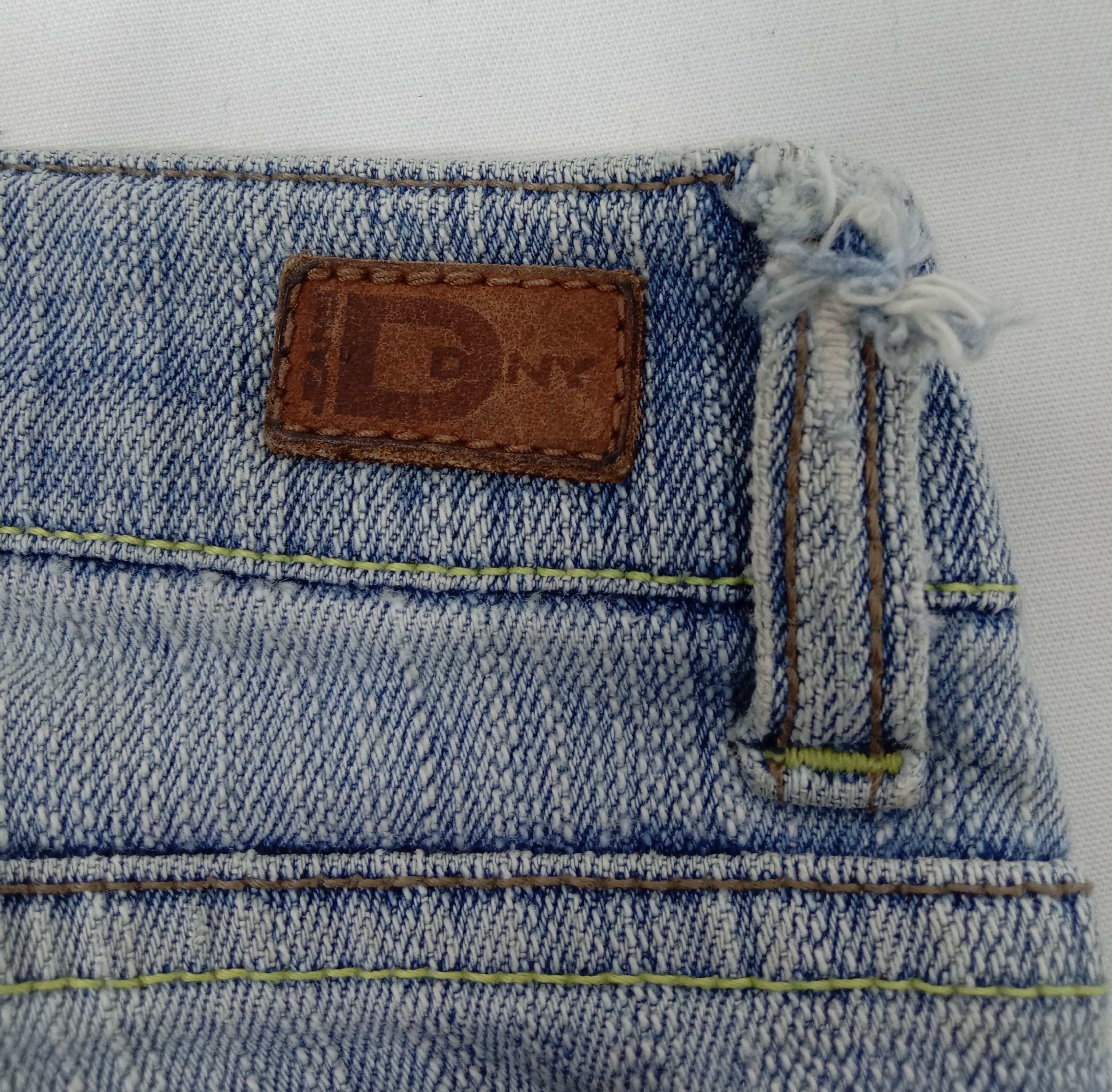 DKNY Flare Jeans Vintage DKNY Light Wash Boot Cut Denim Size 30" / US 8 / IT 44 - 14 Thumbnail