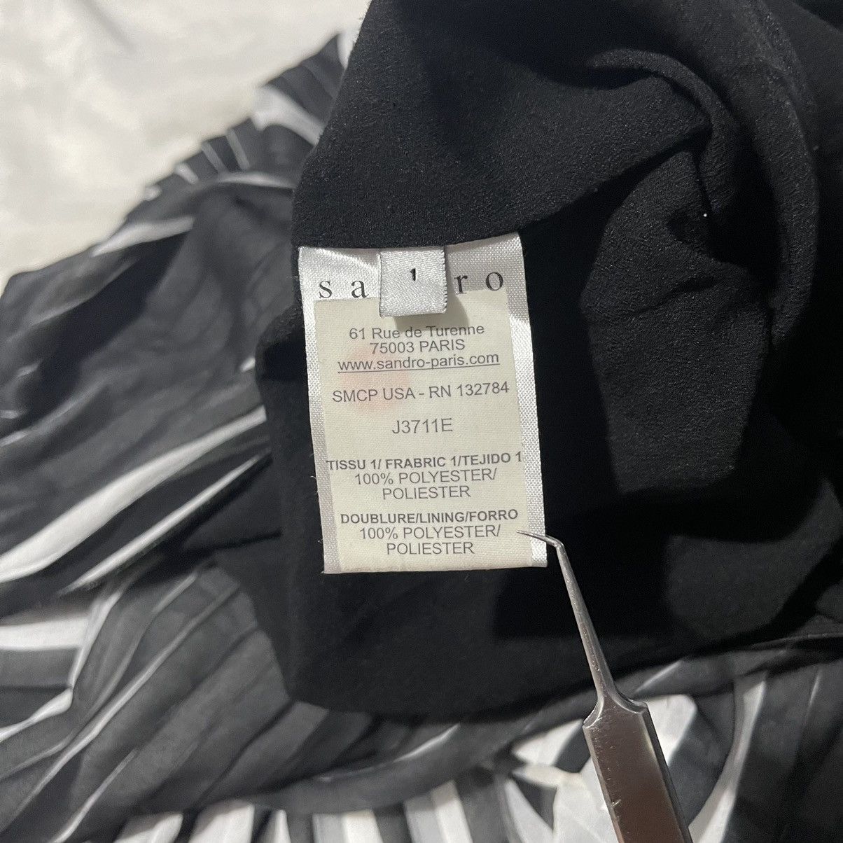 Sandro Sandro Pleated Skirt Size 28" / US 6 / IT 42 - 5 Thumbnail