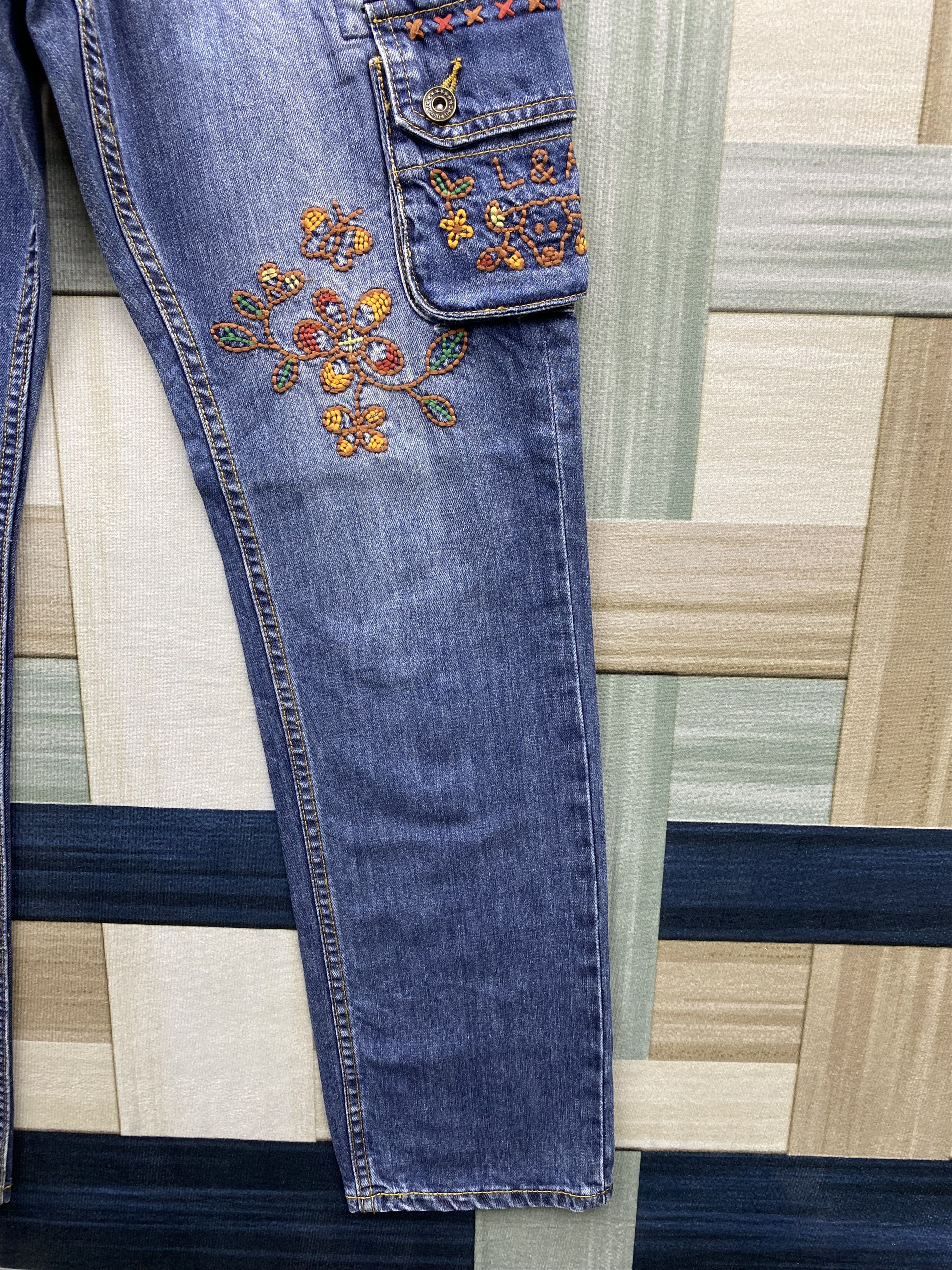 Japanese Brand Vintage Japanese Brand Rough Multi Pocket Sashiko Jean Size US 30 / EU 46 - 7 Thumbnail