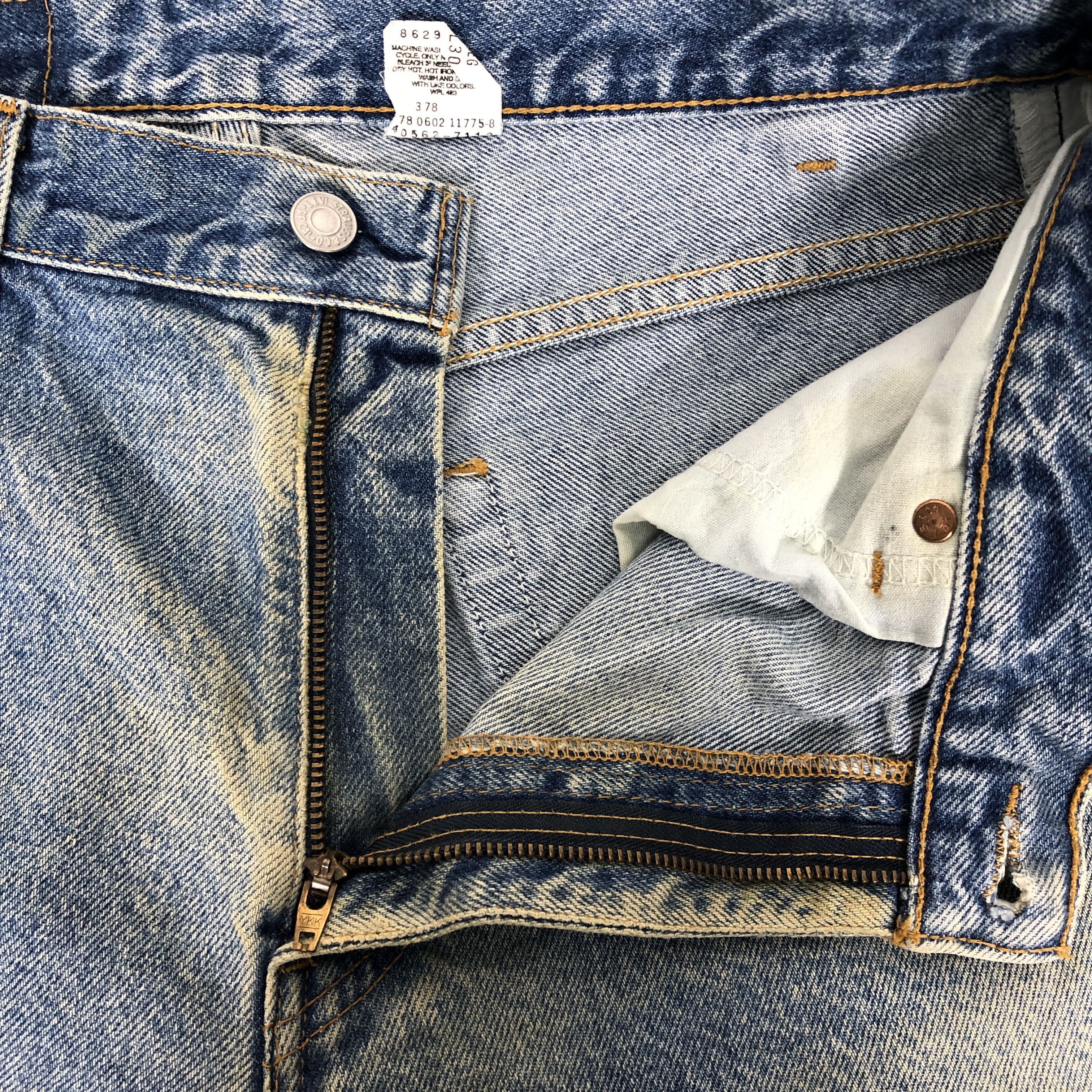 Levi's Vintage Levi's 560 Loose Fit Taper Leg Rusty Faded Blue Jean Size US 32 / EU 48 - 17 Thumbnail