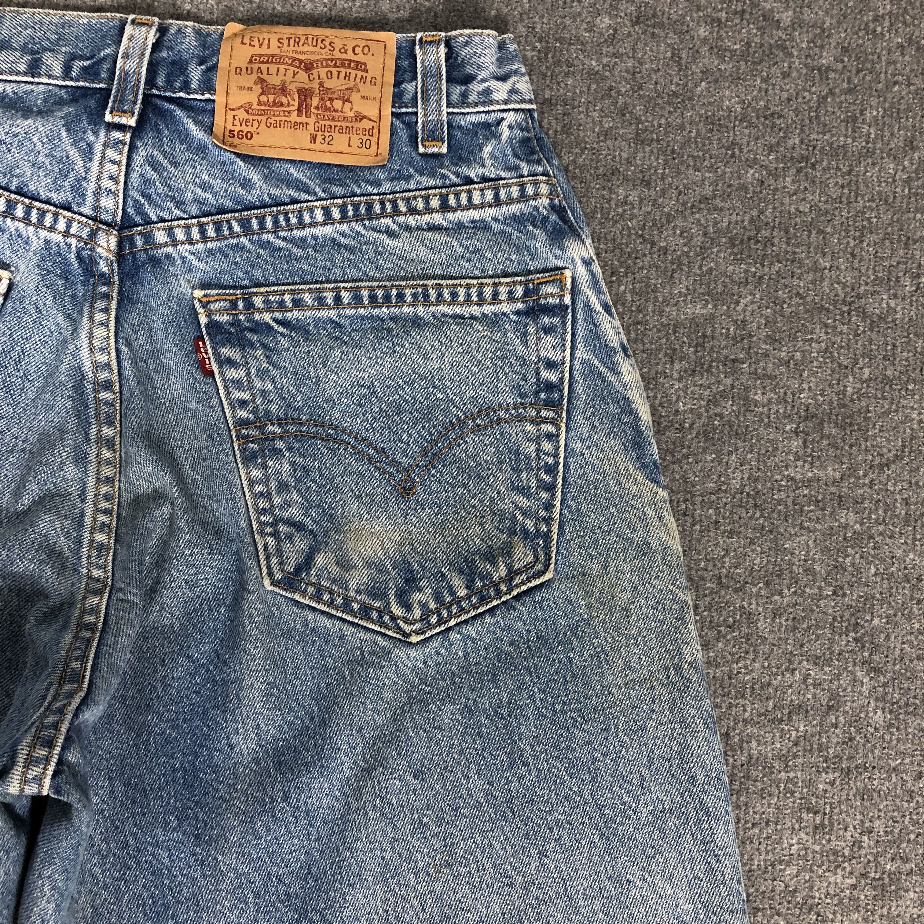 Levi's Vintage Levi's 560 Loose Fit Taper Leg Rusty Faded Blue Jean Size US 32 / EU 48 - 15 Thumbnail