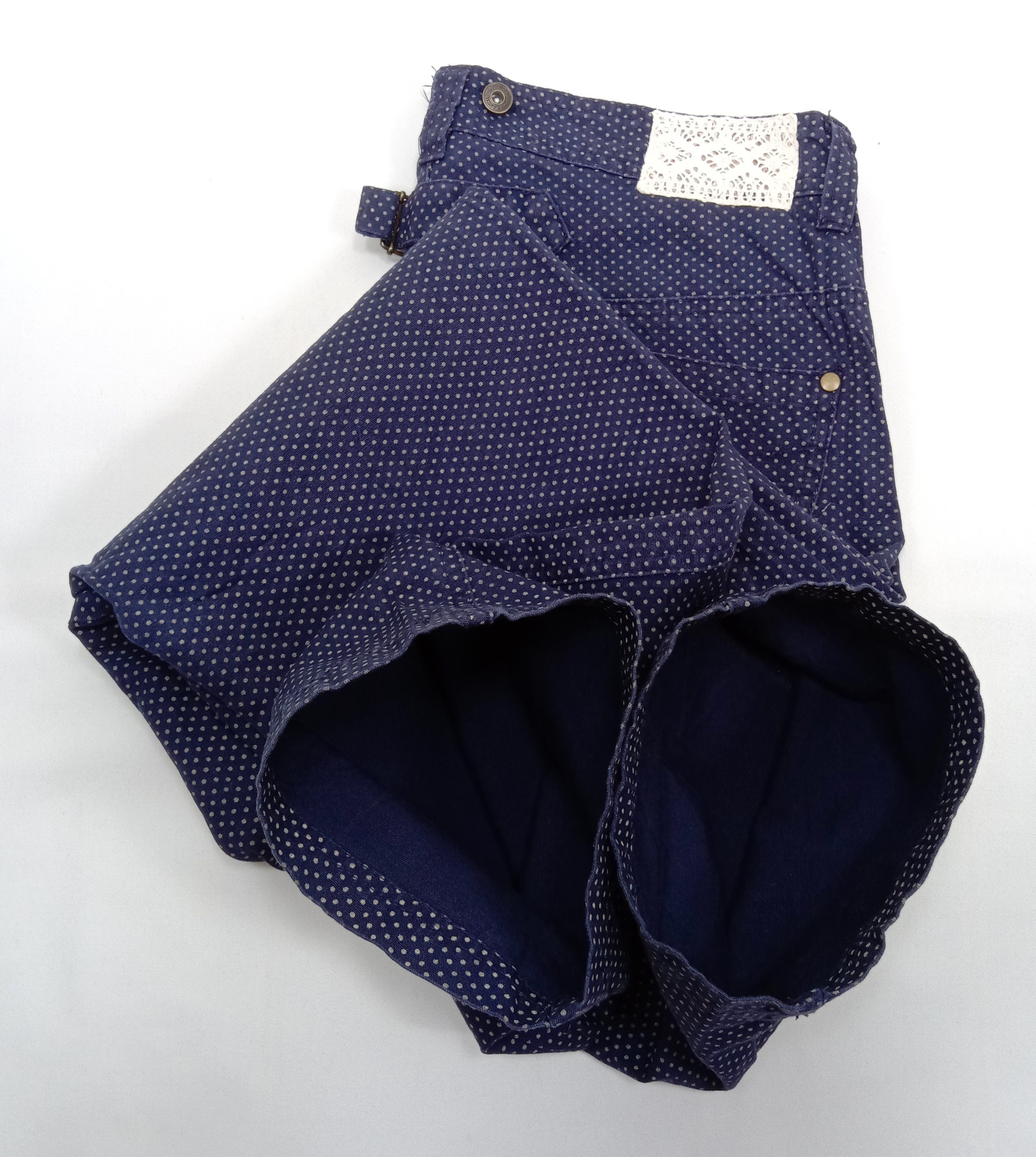 Japanese Brand Vintage Japanese Brand Buckle Belt Polkadot Pants Size 32" / US 10 / IT 46 - 13 Thumbnail
