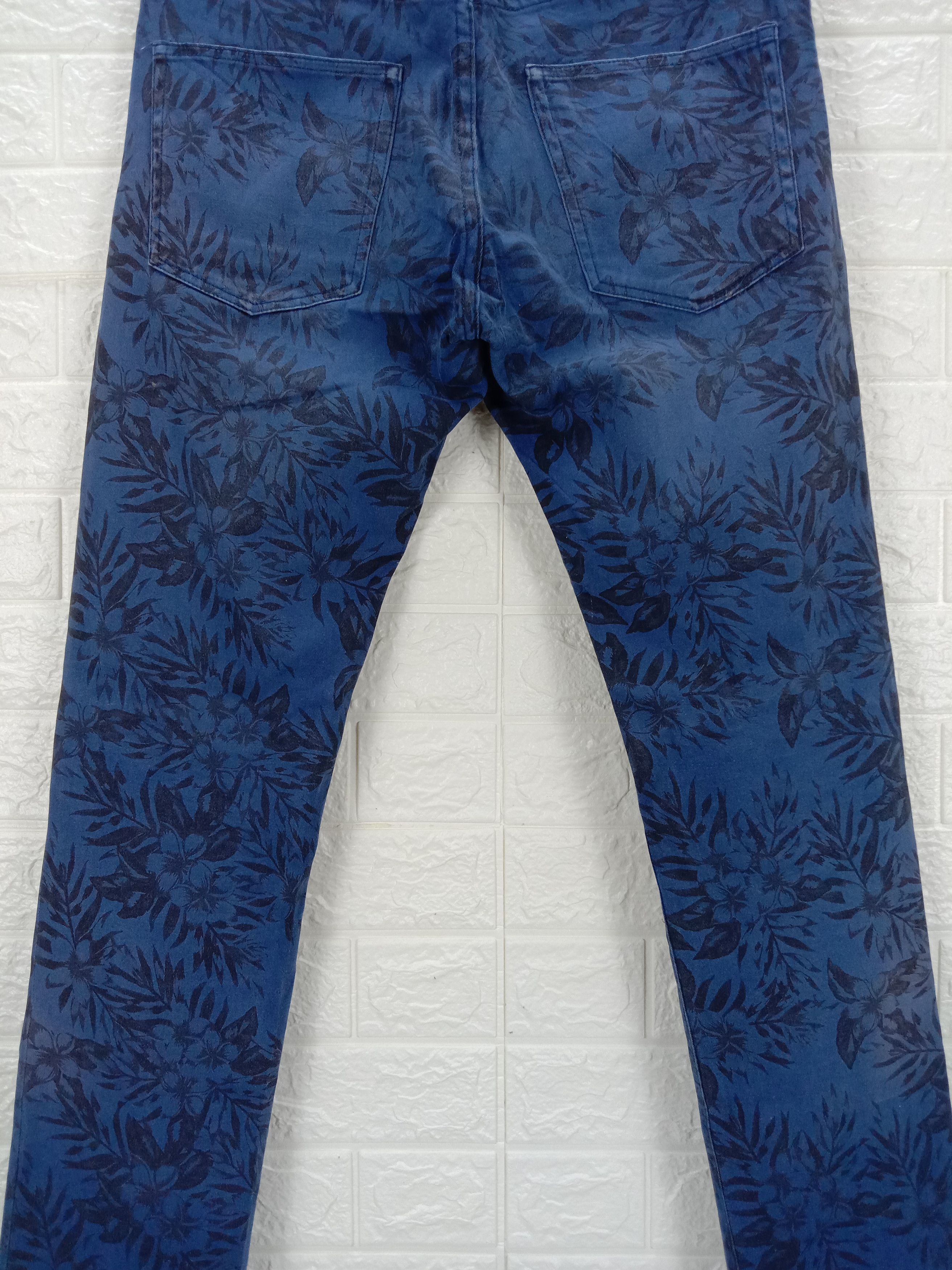 Beams Plus Vintage Beams Floral Theme Over Printed Pants Size US 32 / EU 48 - 7 Thumbnail