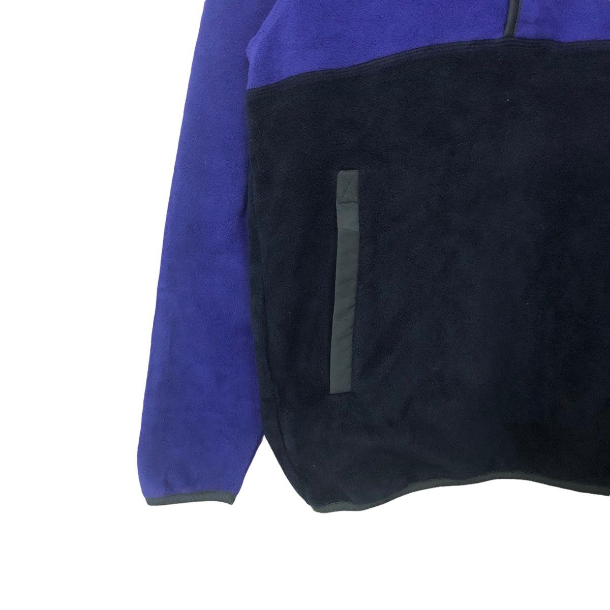 JW Anderson Vintage J.W Anderson Uniqlo Half Button Fleece Sweater Size US M / EU 48-50 / 2 - 3 Thumbnail