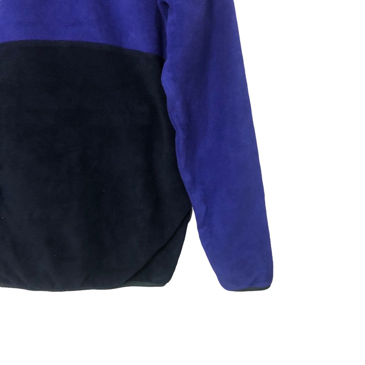 JW Anderson Vintage J.W Anderson Uniqlo Half Button Fleece Sweater Size US M / EU 48-50 / 2 - 6 Thumbnail