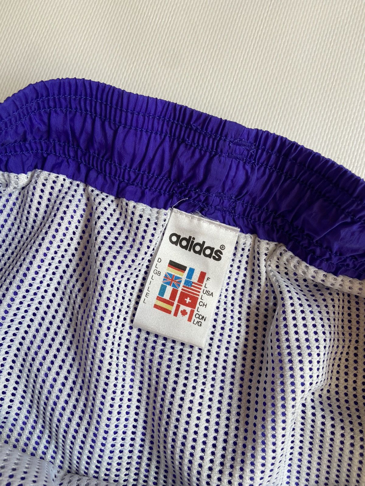 Adidas Vintage adidas shorts Size US 32 / EU 48 - 6 Thumbnail