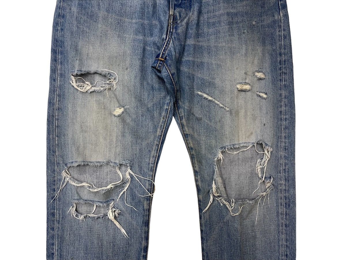 Japanese Brand Buckle Back Distressed Ripped Jeans Size US 30 / EU 46 - 7 Thumbnail