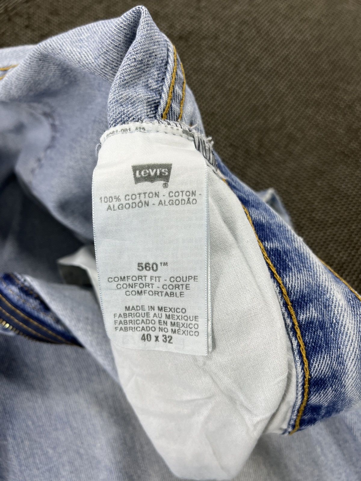 Levi's Vintage Levis 560 Comfort Fit Jeans - J518 Size US 41 - 8 Thumbnail