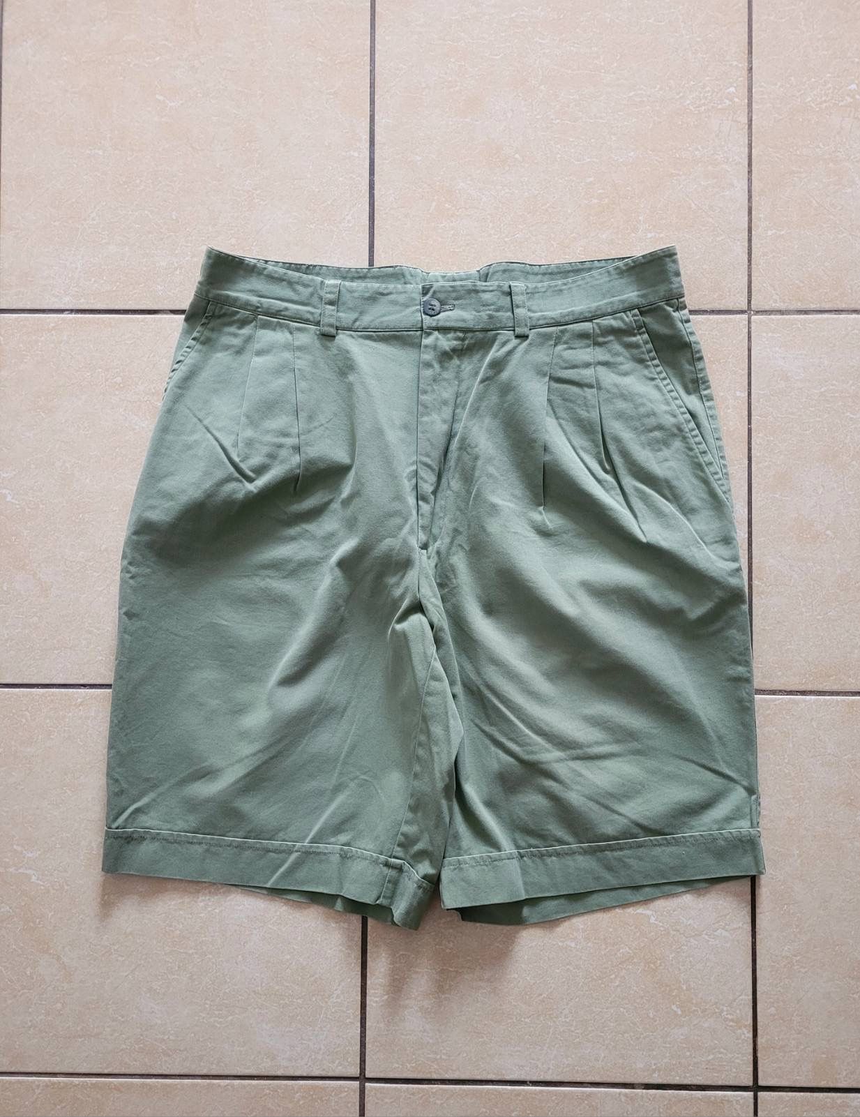 Pre-owned Burberry Vintage S Shorts Khaki