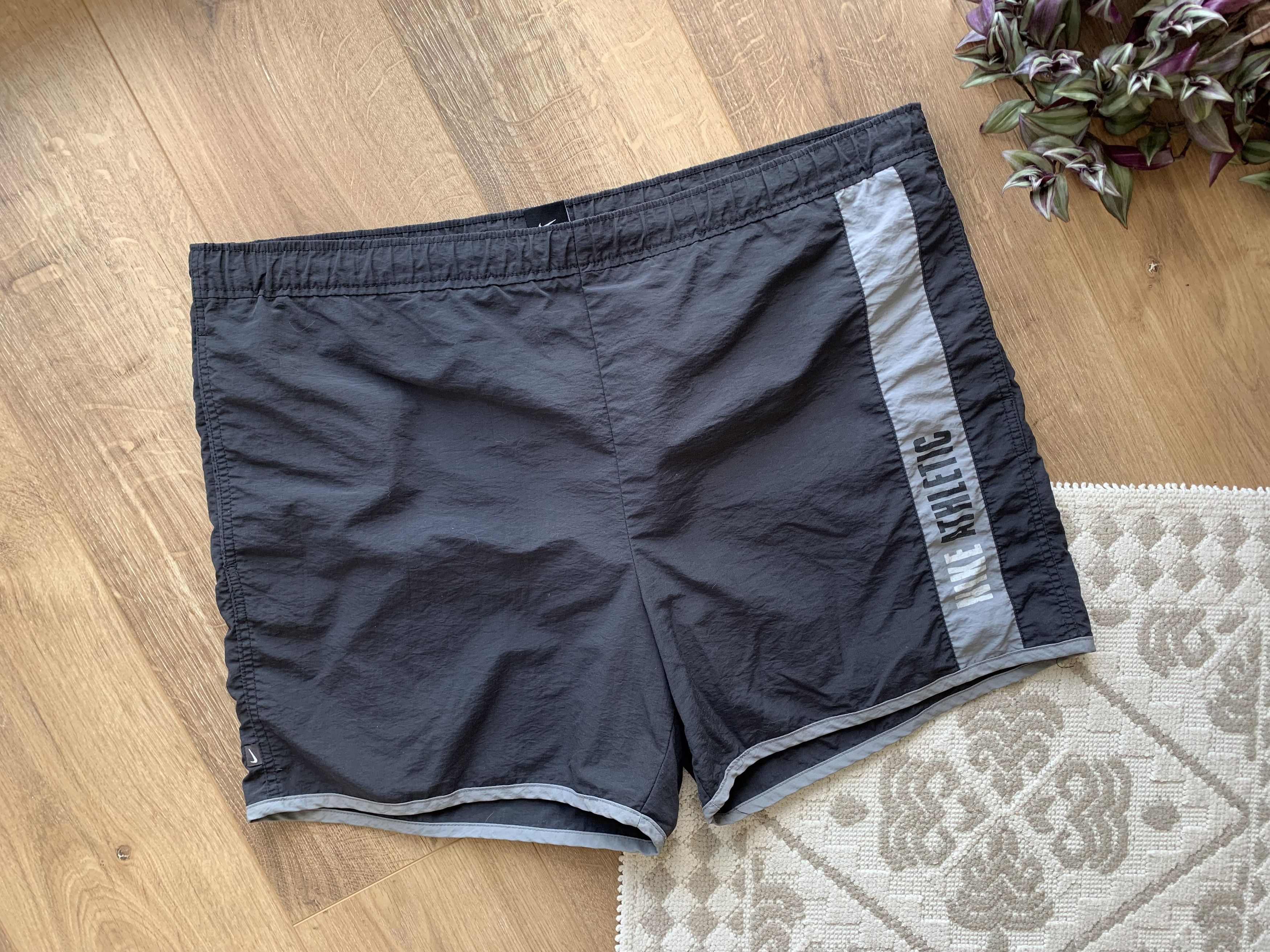Nike Vintage Nike Athletic sport shorts Size US 36 / EU 52 - 1 Thumbnail
