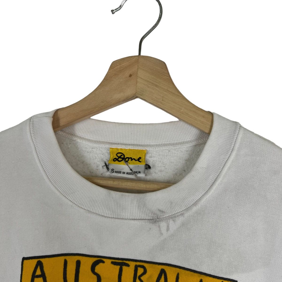 Vintage VINTAGE DONE SWEATSHIRT AUSTRALIA BIG LOGO Size US S / EU 44-46 / 1 - 5 Thumbnail