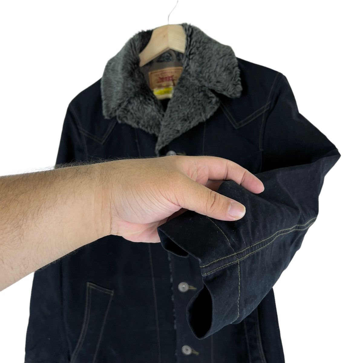 Levi's VINTAGE LEVI’S MINK FUR COLLAR CHORE JACKET Size US M / EU 48-50 / 2 - 6 Thumbnail