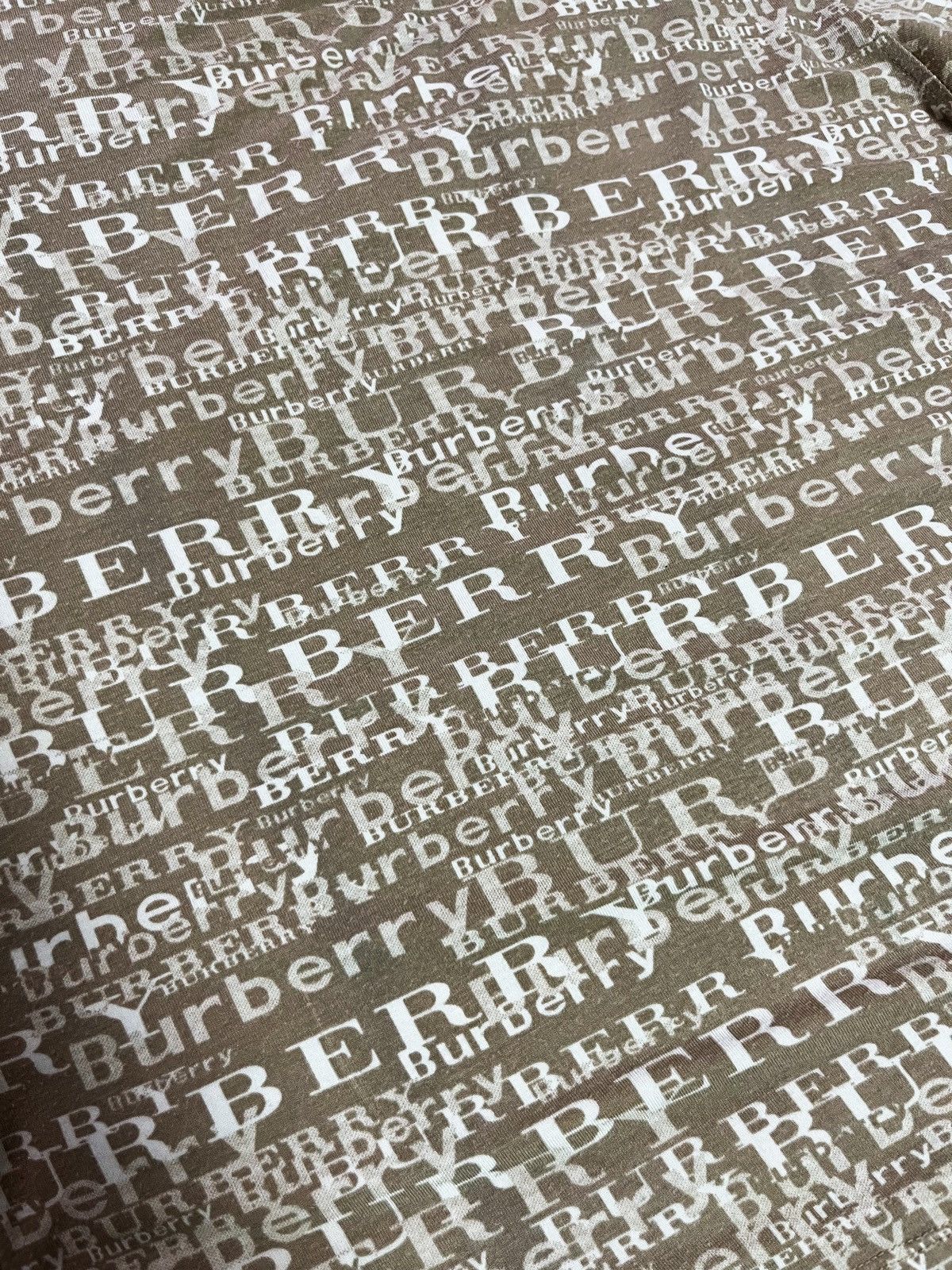 Burberry Burberry T-Shirt Size US XS / EU 42 / 0 - 2 Thumbnail