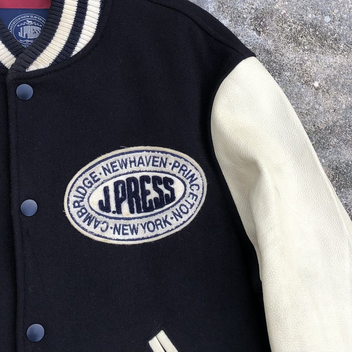 Vintage Vintage J.PRESS Wool Cow Leather Varsity Jacket Size US L / EU 52-54 / 3 - 3 Thumbnail