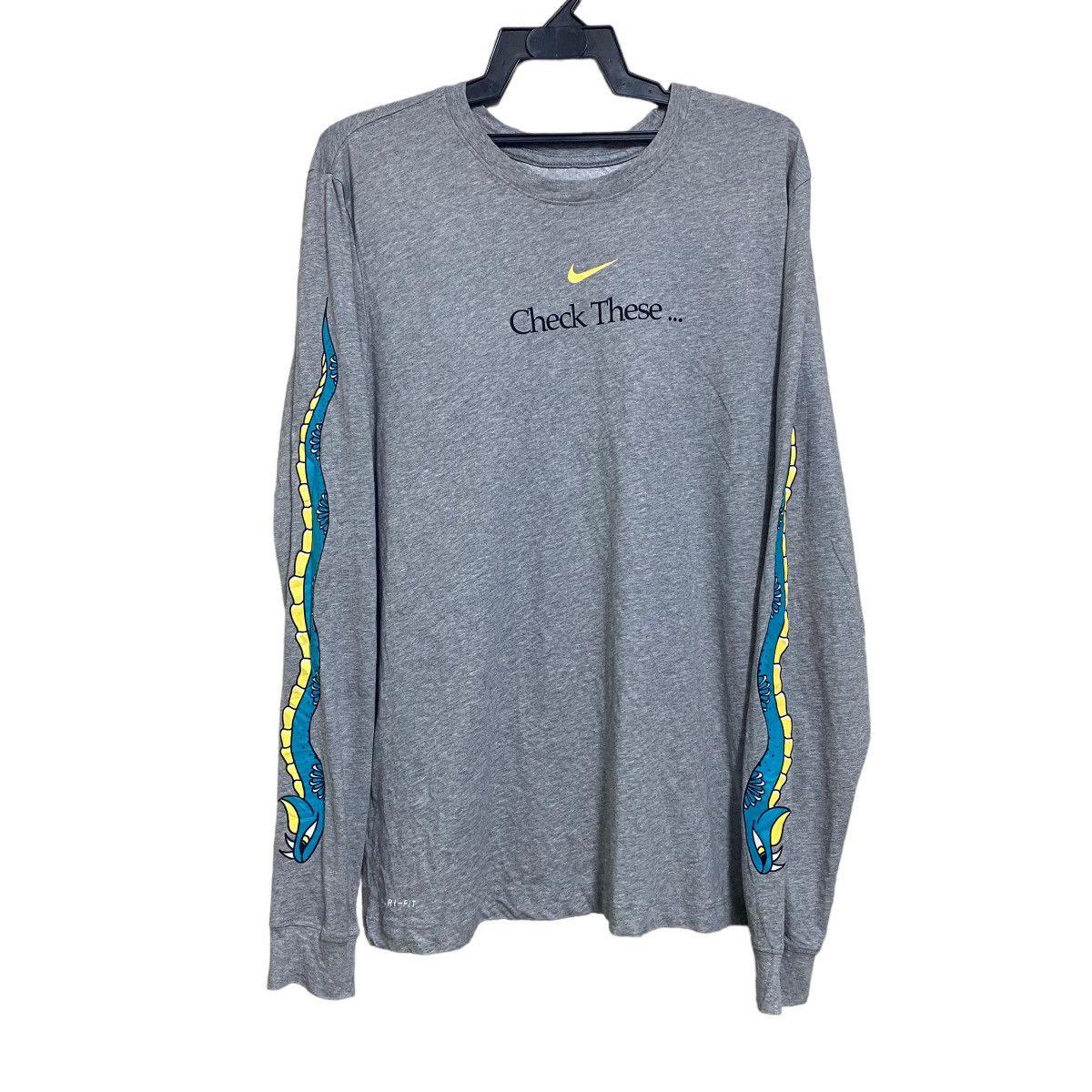 Nike Nike Center Check These Longsleeve Size US L / EU 52-54 / 3 - 1 Thumbnail
