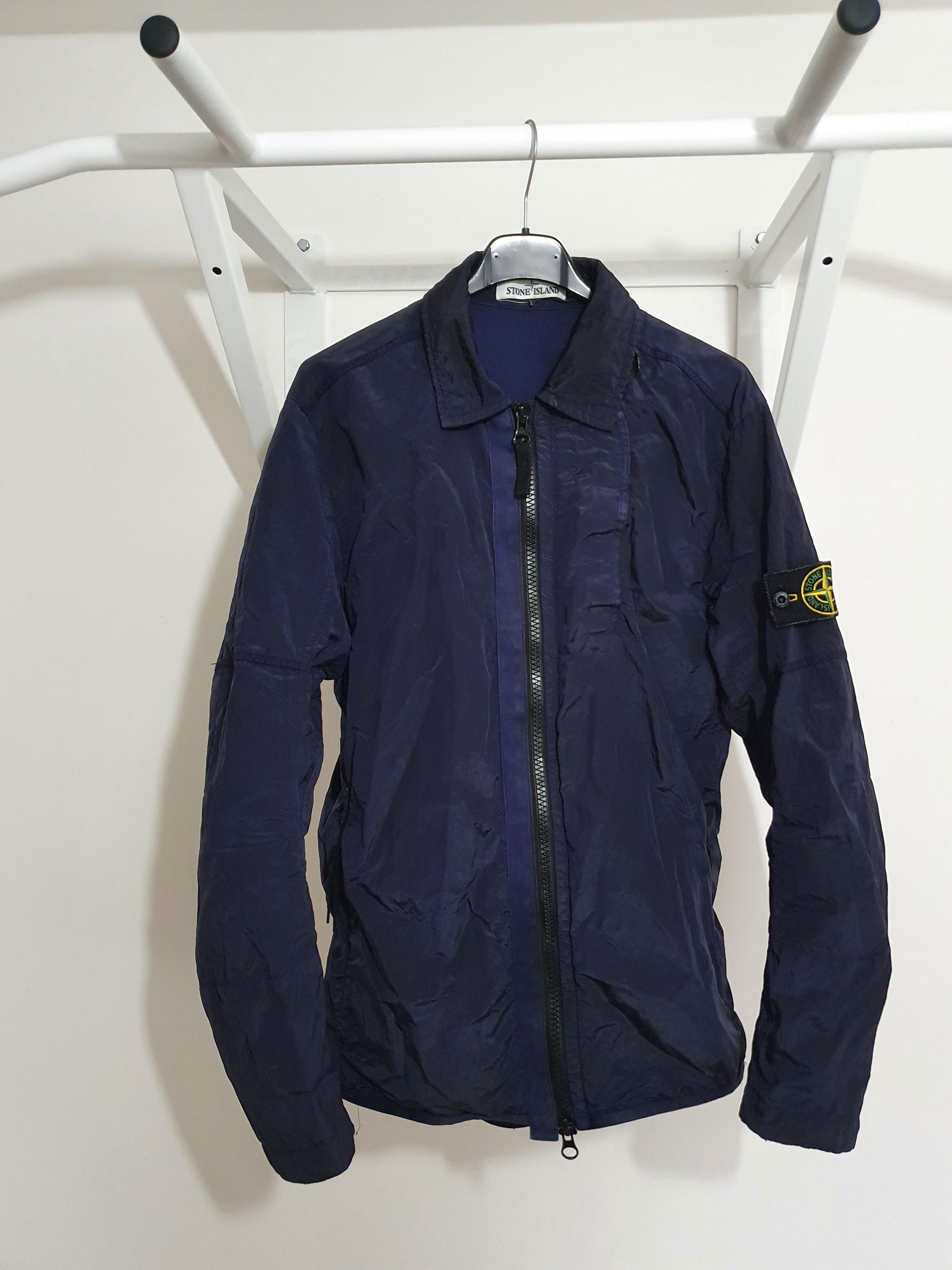 image of Stone Island Nylon Metal Overshirt in Navy, Men's (Size Small)